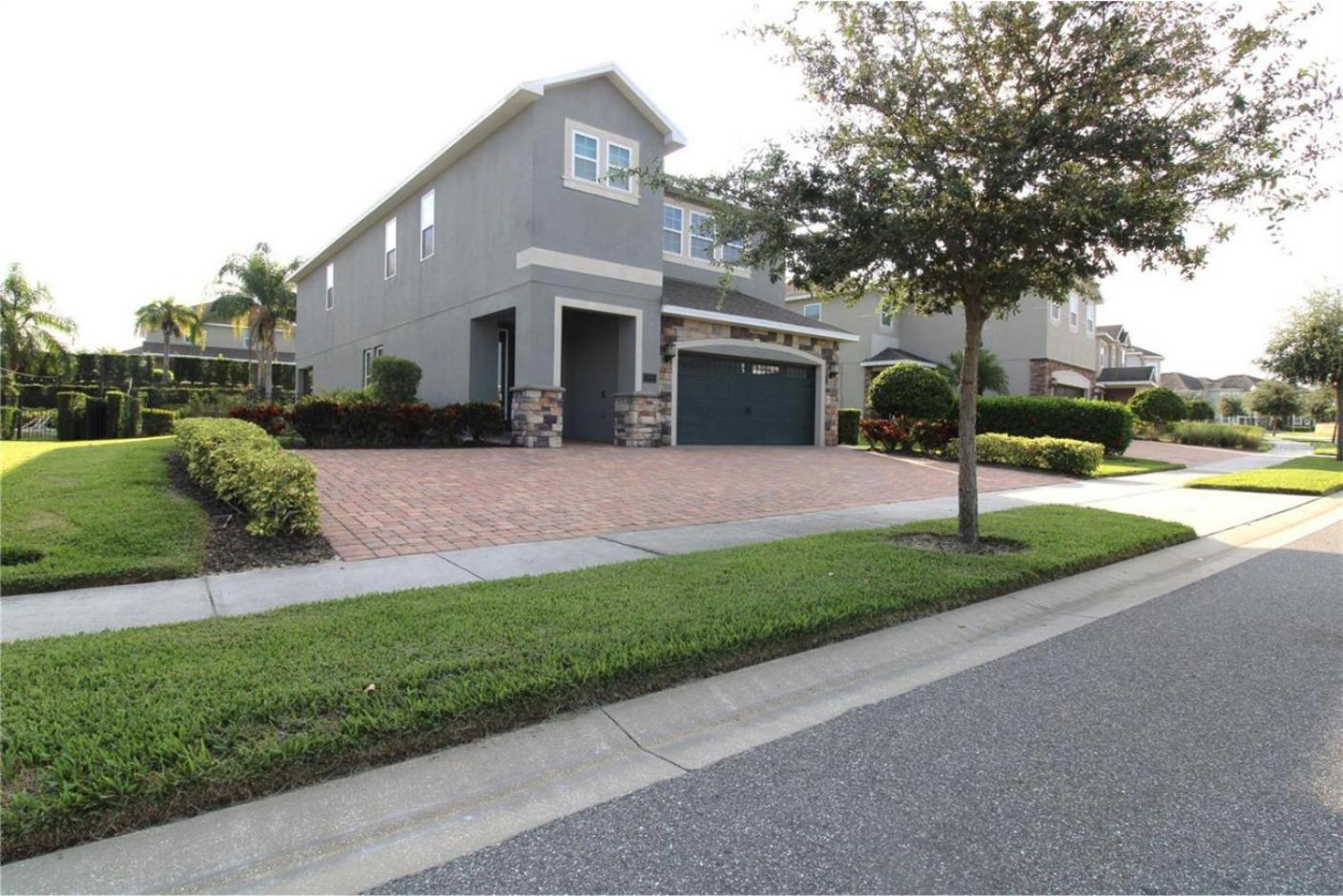 Family Themed House Close to Disney with Private Pool and Huge Backyard