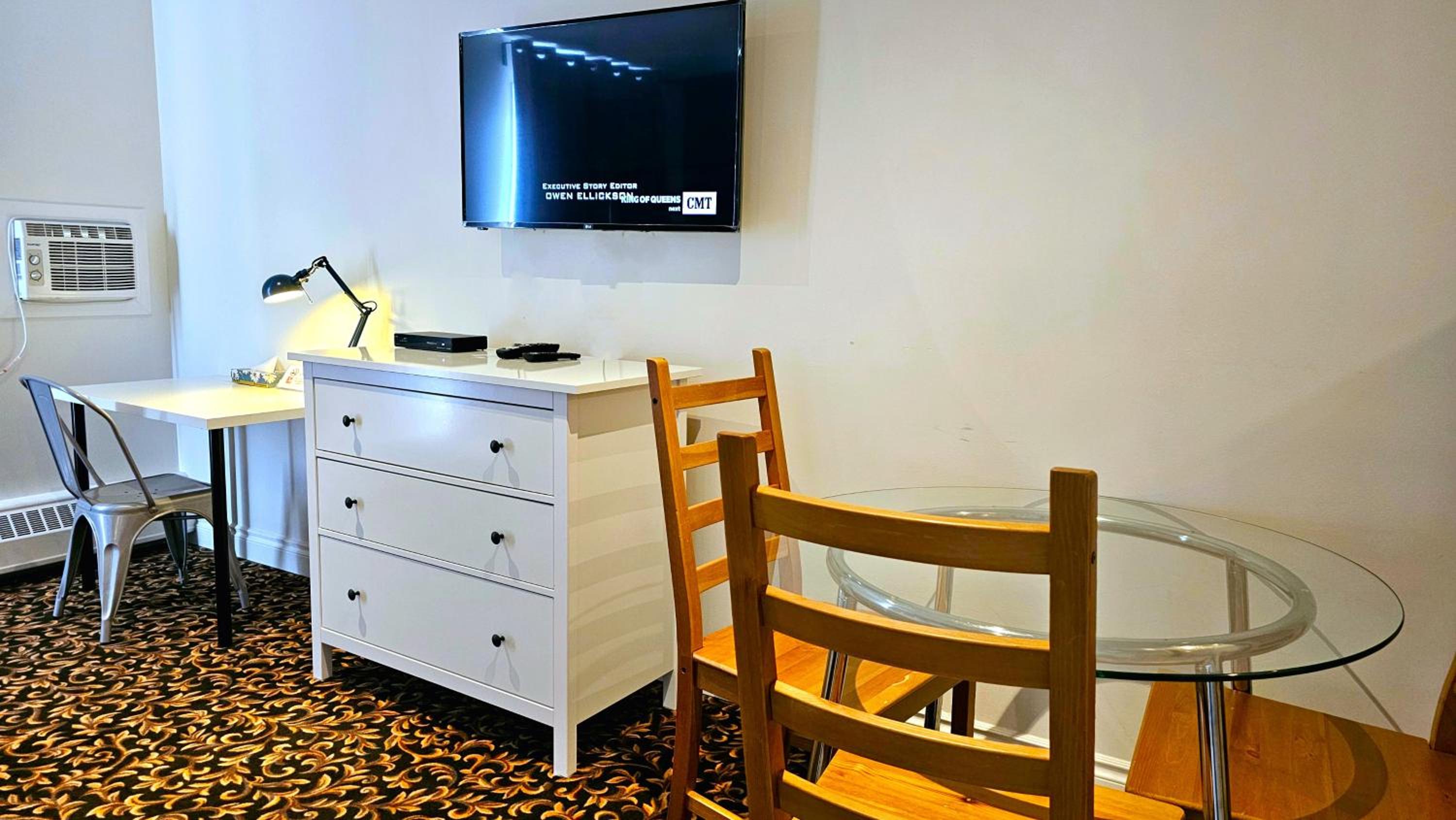 Cloud 9 Inn