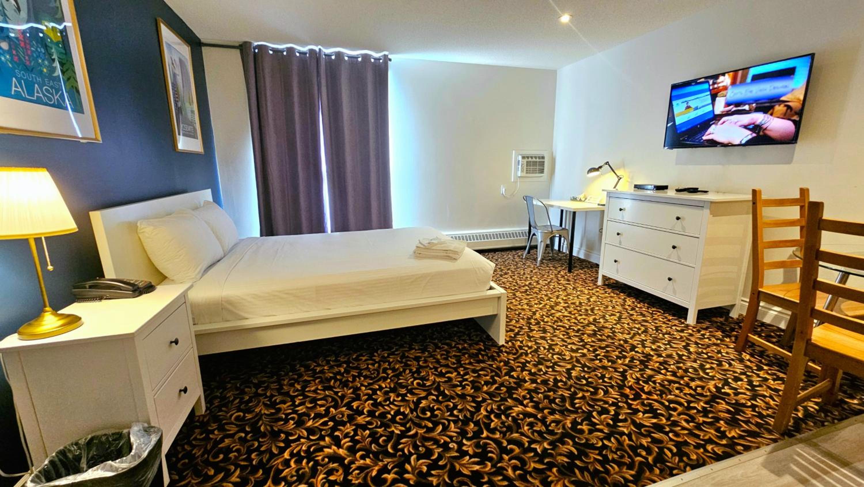 Cloud 9 Inn