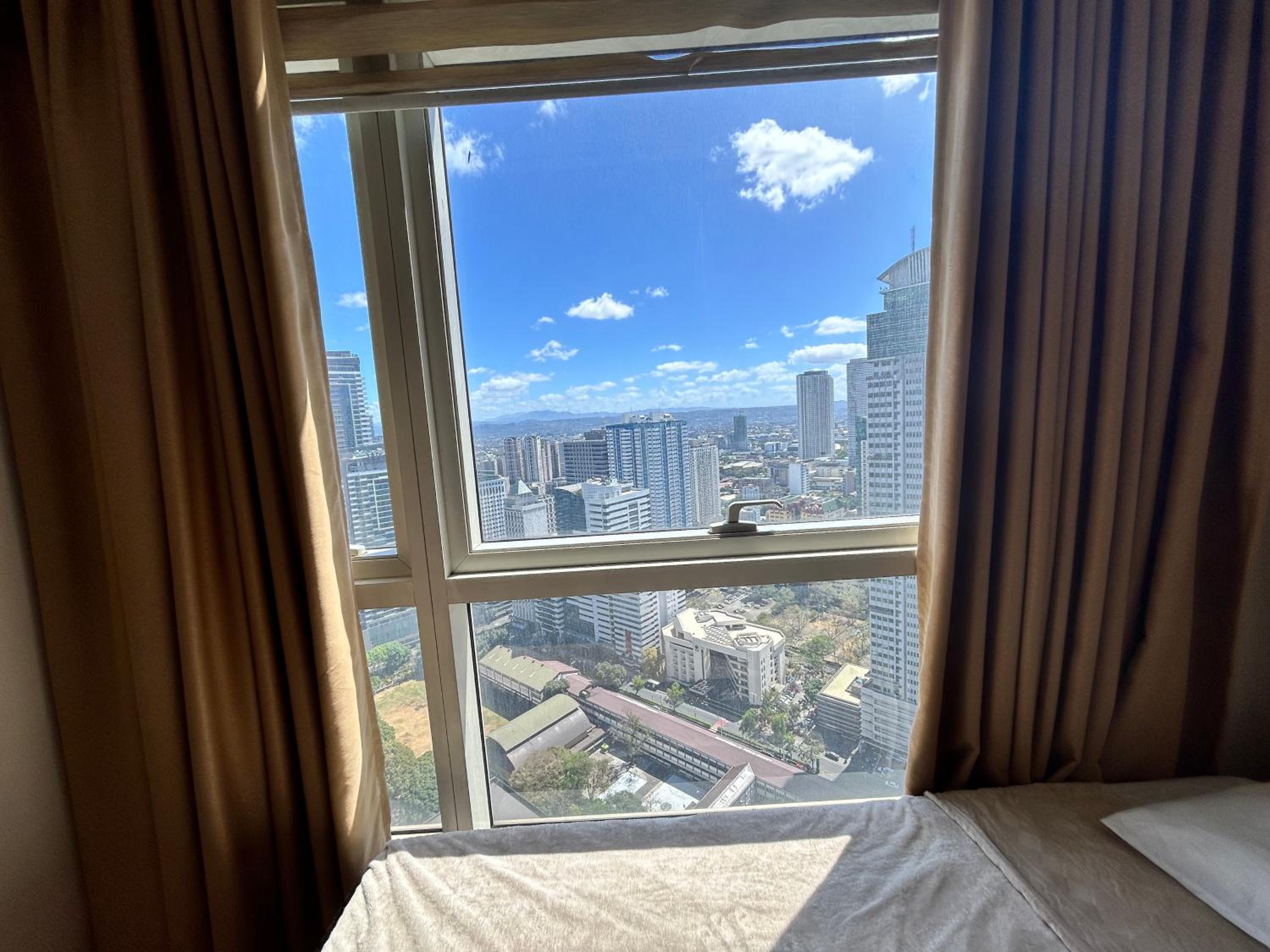 2 Bedroom Loft at Twin Oaks Place view 3