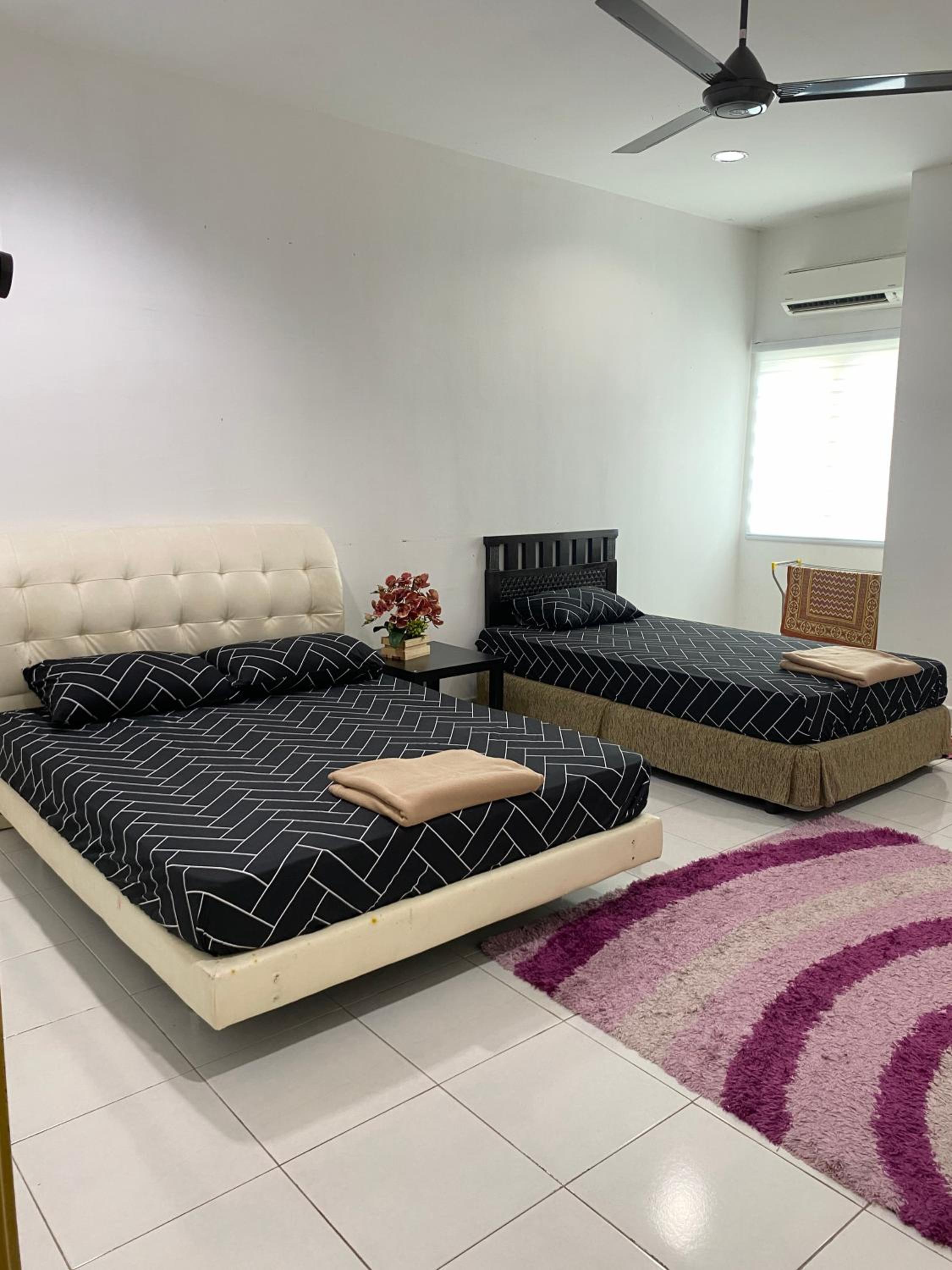 Near Beach and Airport - Ivana Homestay Unit A1 photo 1
