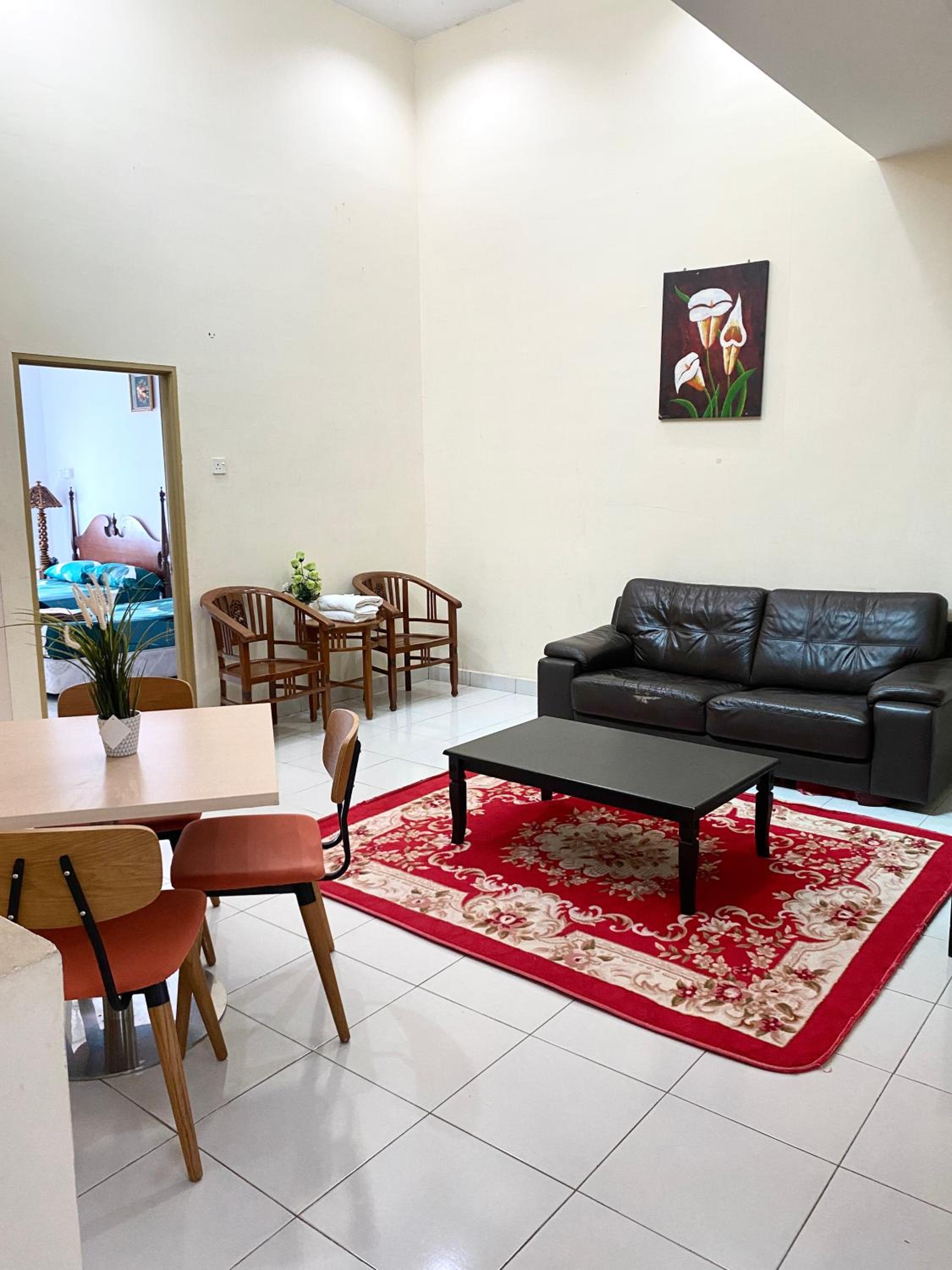 Near Beach and Airport - Ivana Homestay Unit A1 photo 8