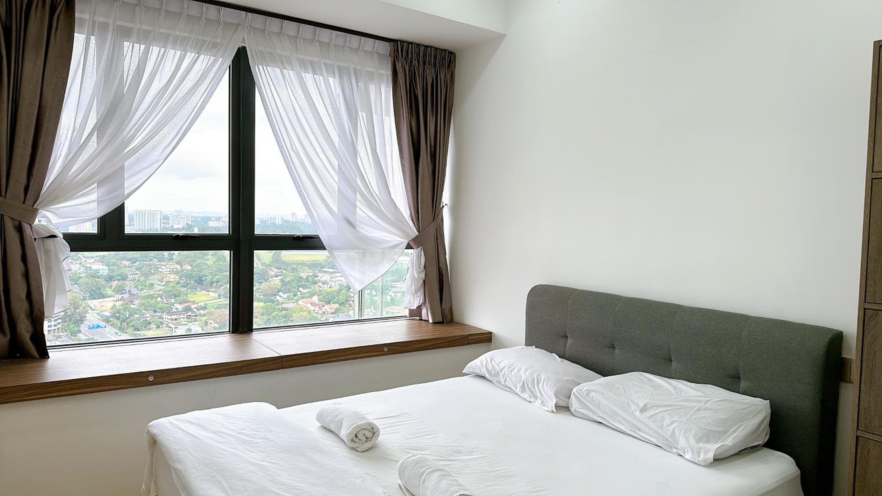 Kings Bay Country Garden Danga Bay by Cactus Homestay