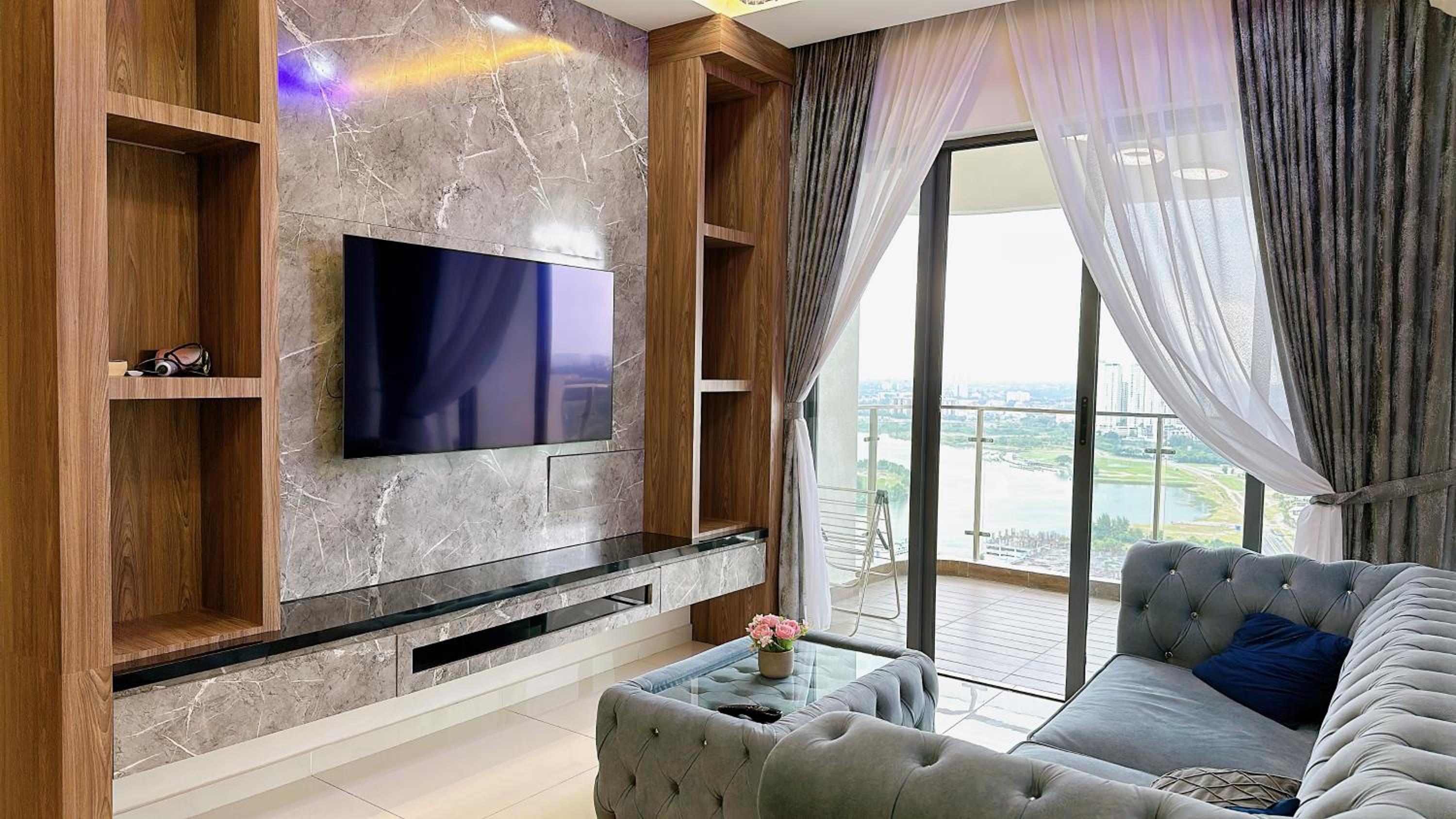 Kings Bay Country Garden Danga Bay by Cactus Homestay