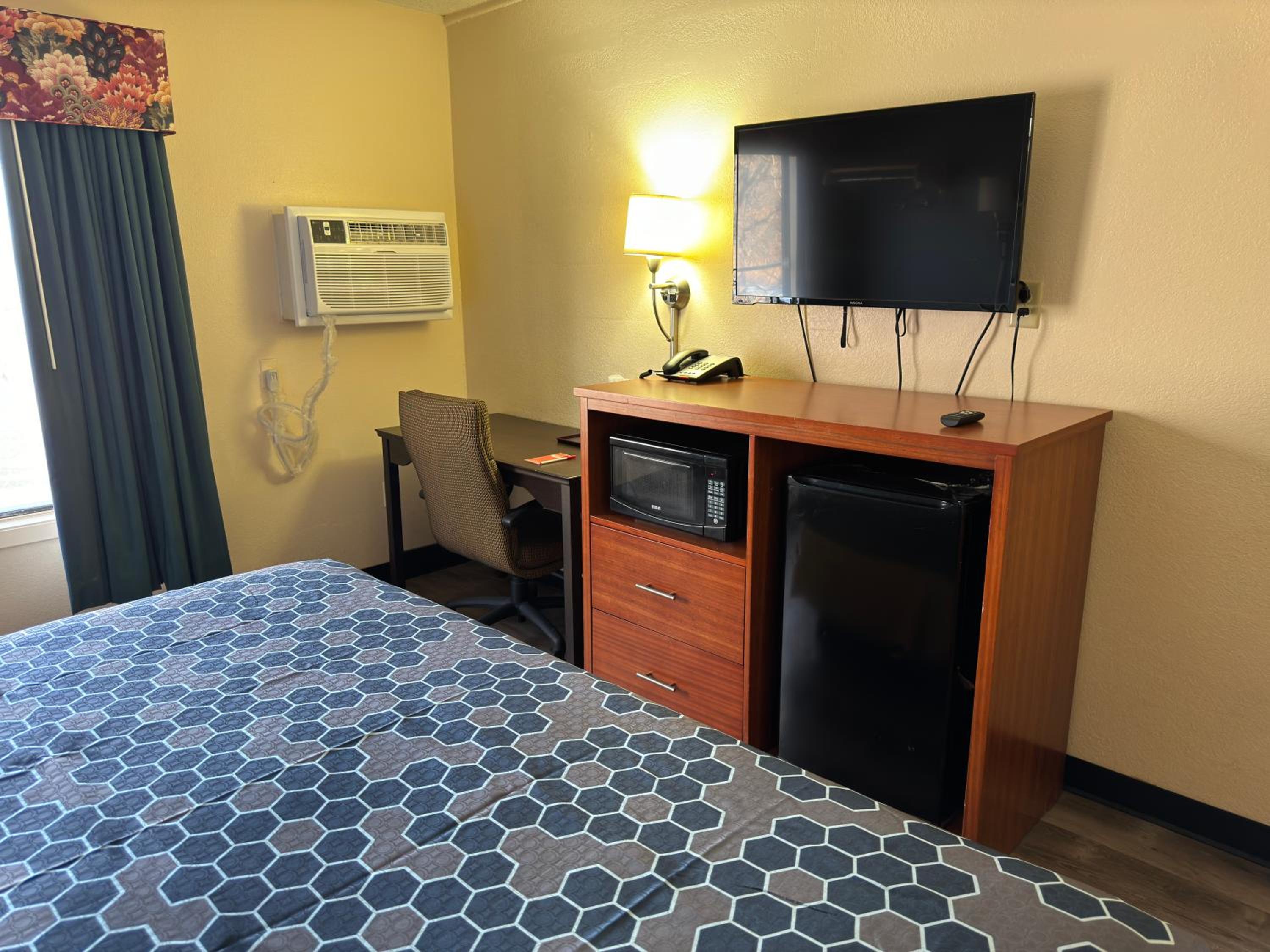 Econo Lodge Waite Park - St Cloud