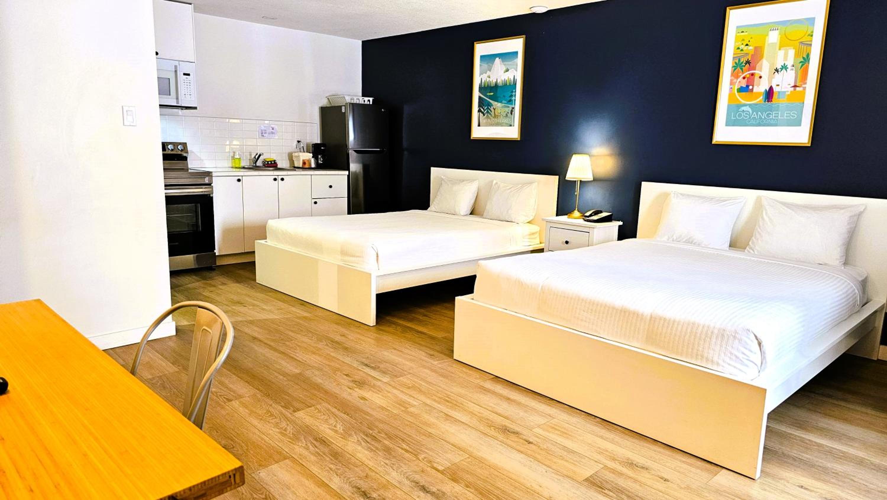 Cloud 9 Inn