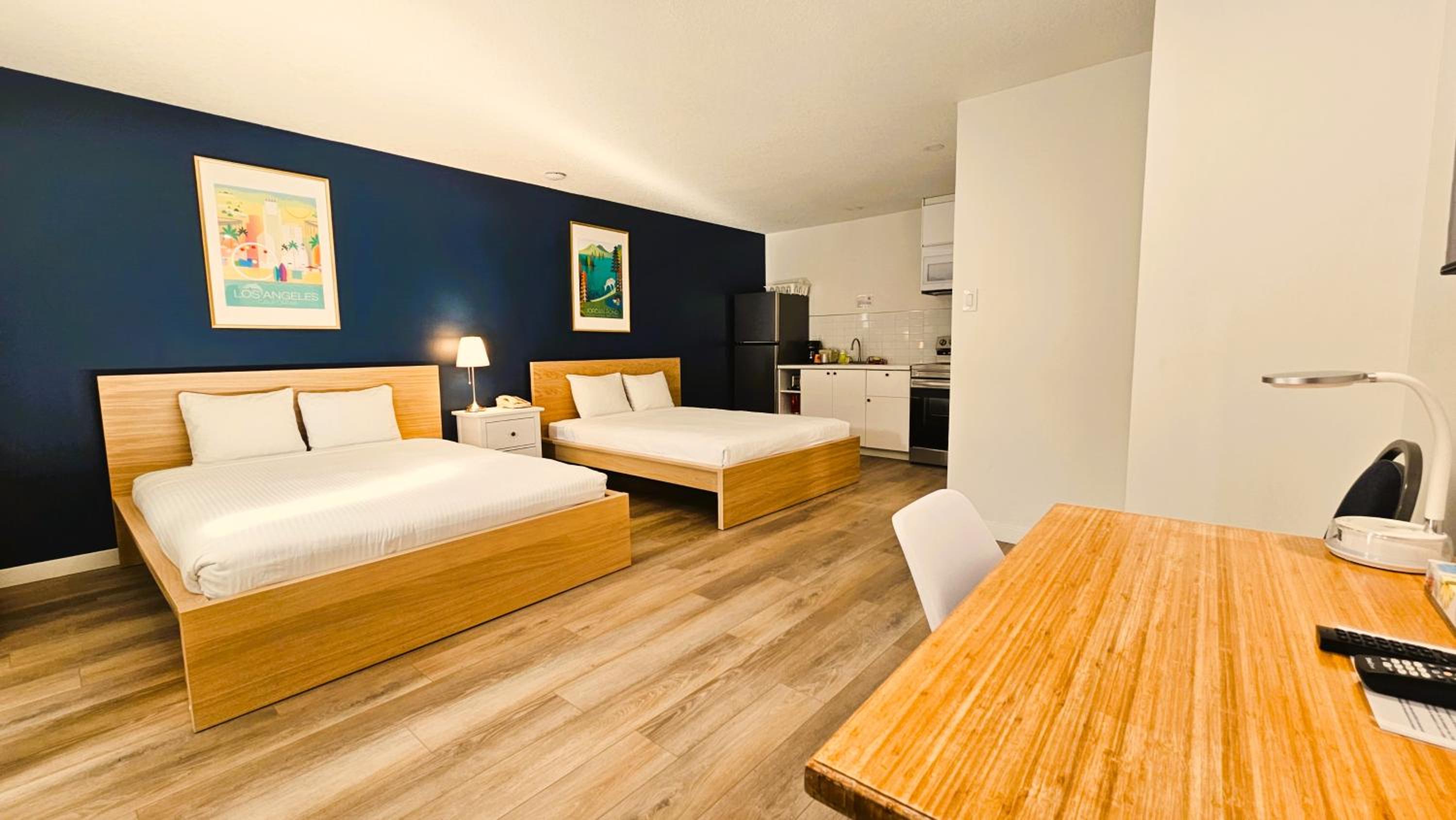 Cloud 9 Inn