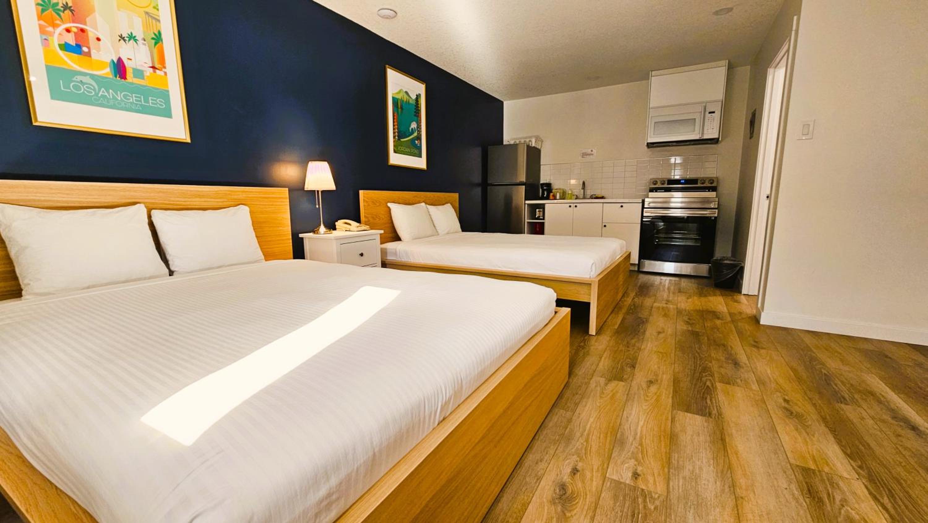 Cloud 9 Inn