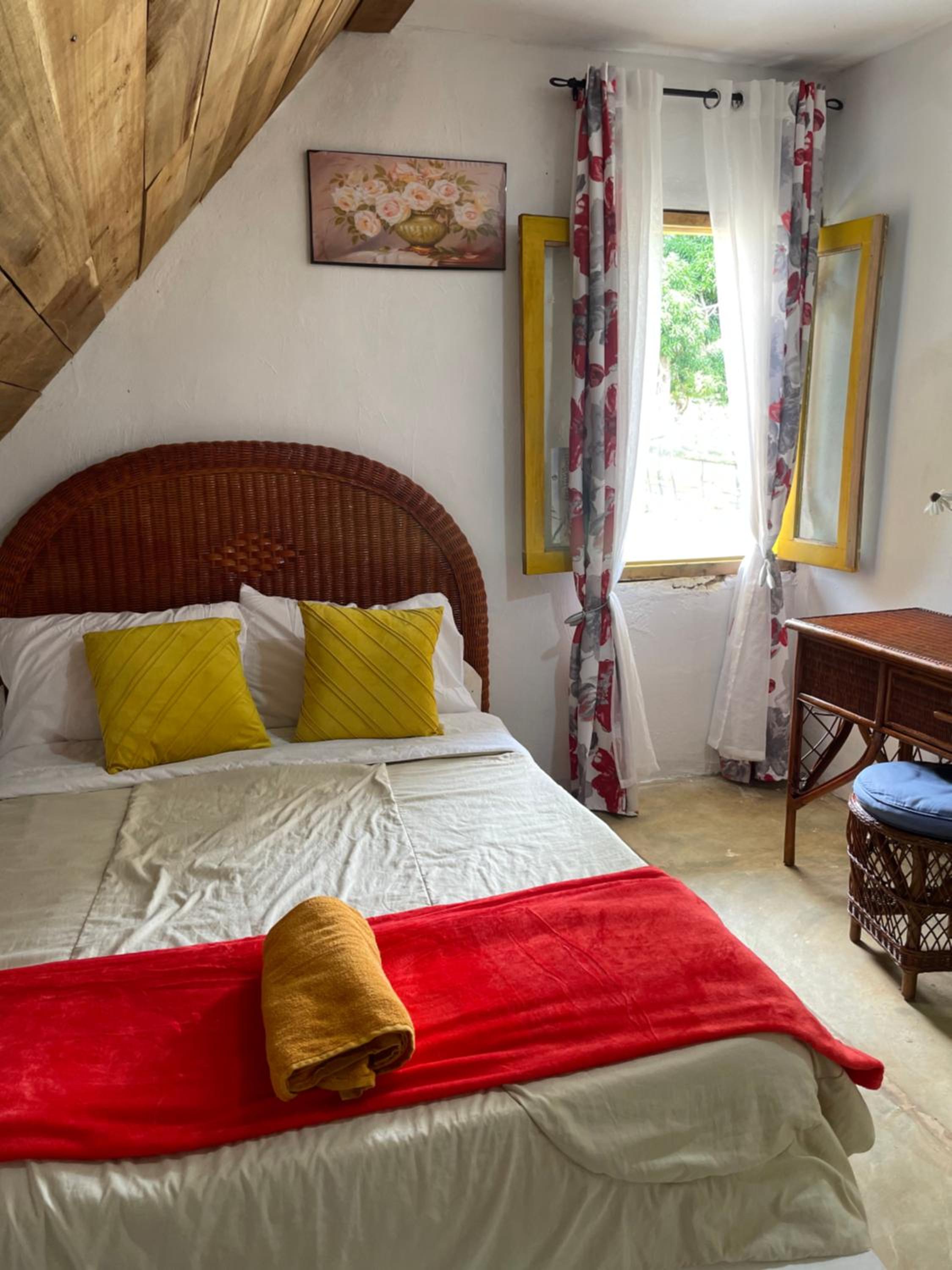 Dreamvilles Ecovillage Eco Villas with Jacuzzi near Beaches