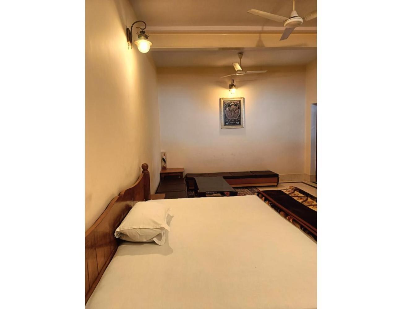 The Bhawani Kothi, Churu view 4