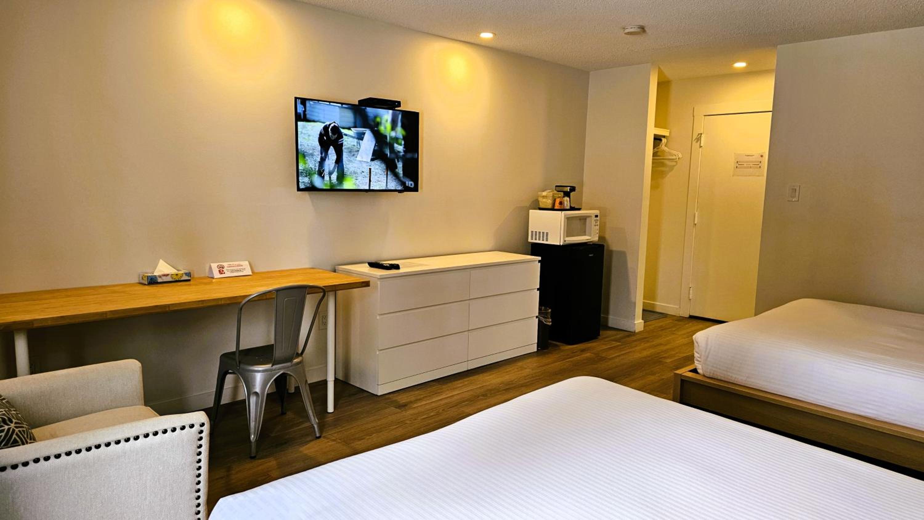 Cloud 9 Inn