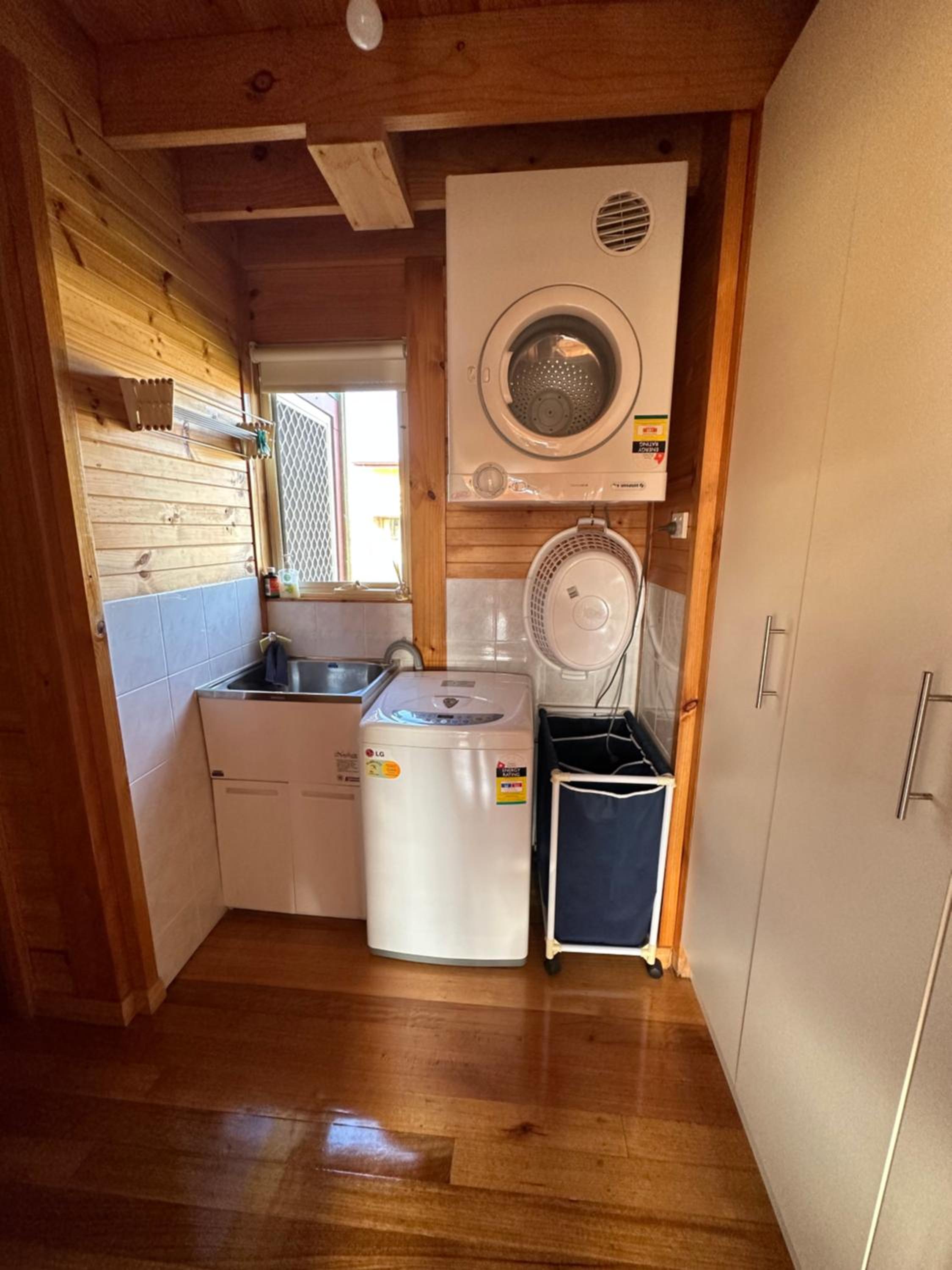 House with bay views - St Helens family escape