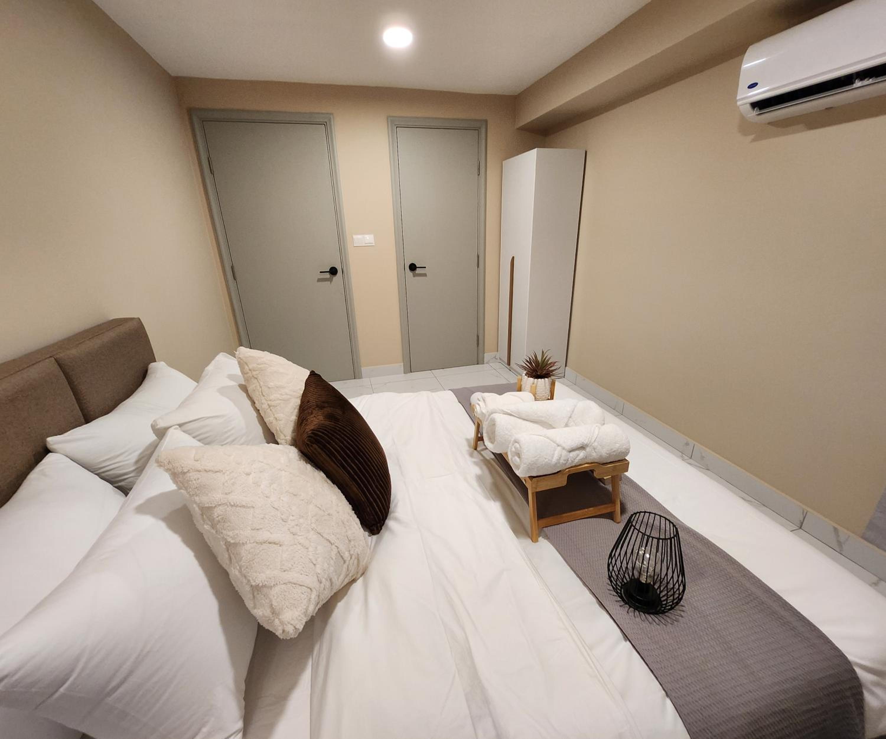 Arte Cheras by Inn Lux