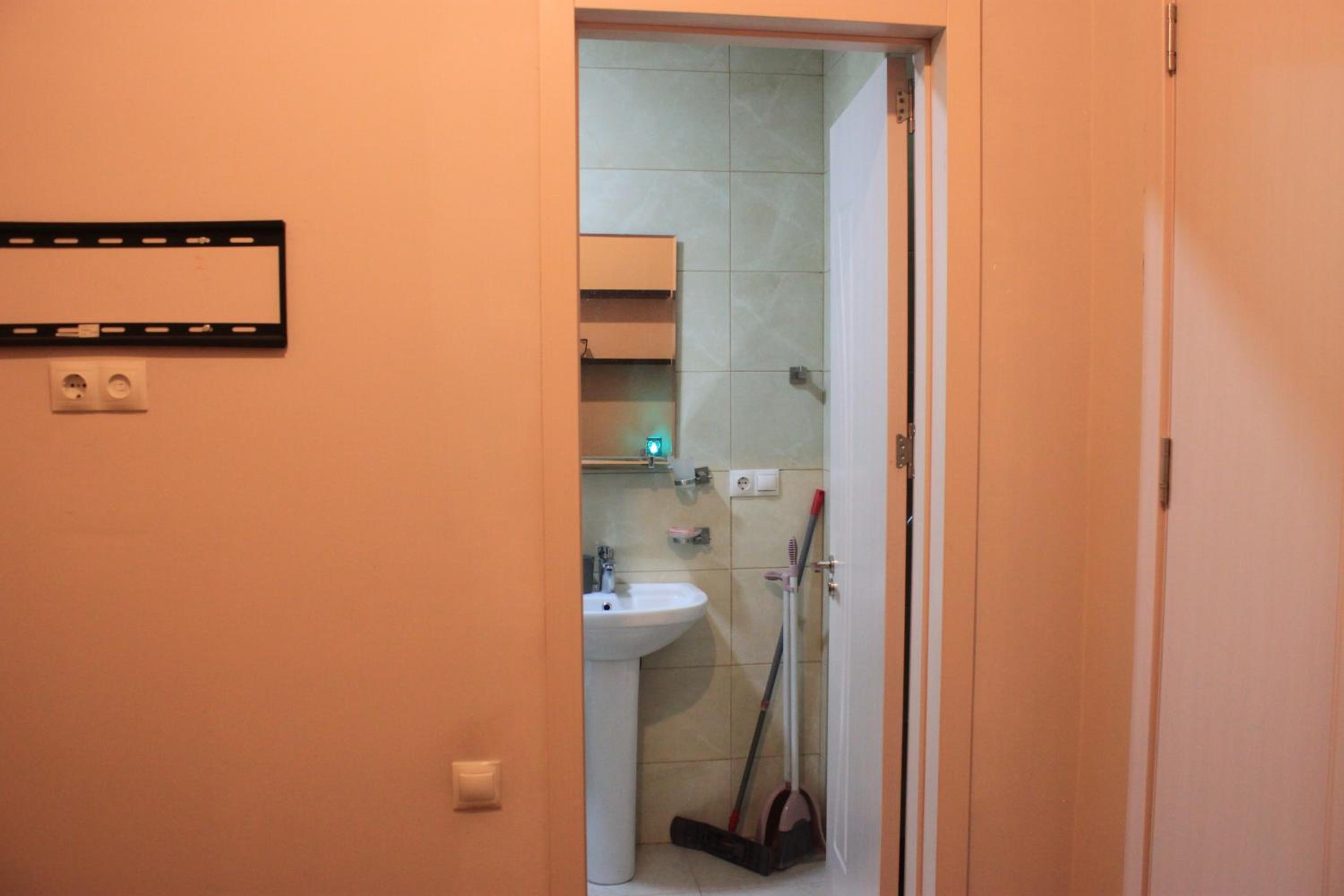 first floor on orbeliani view 5