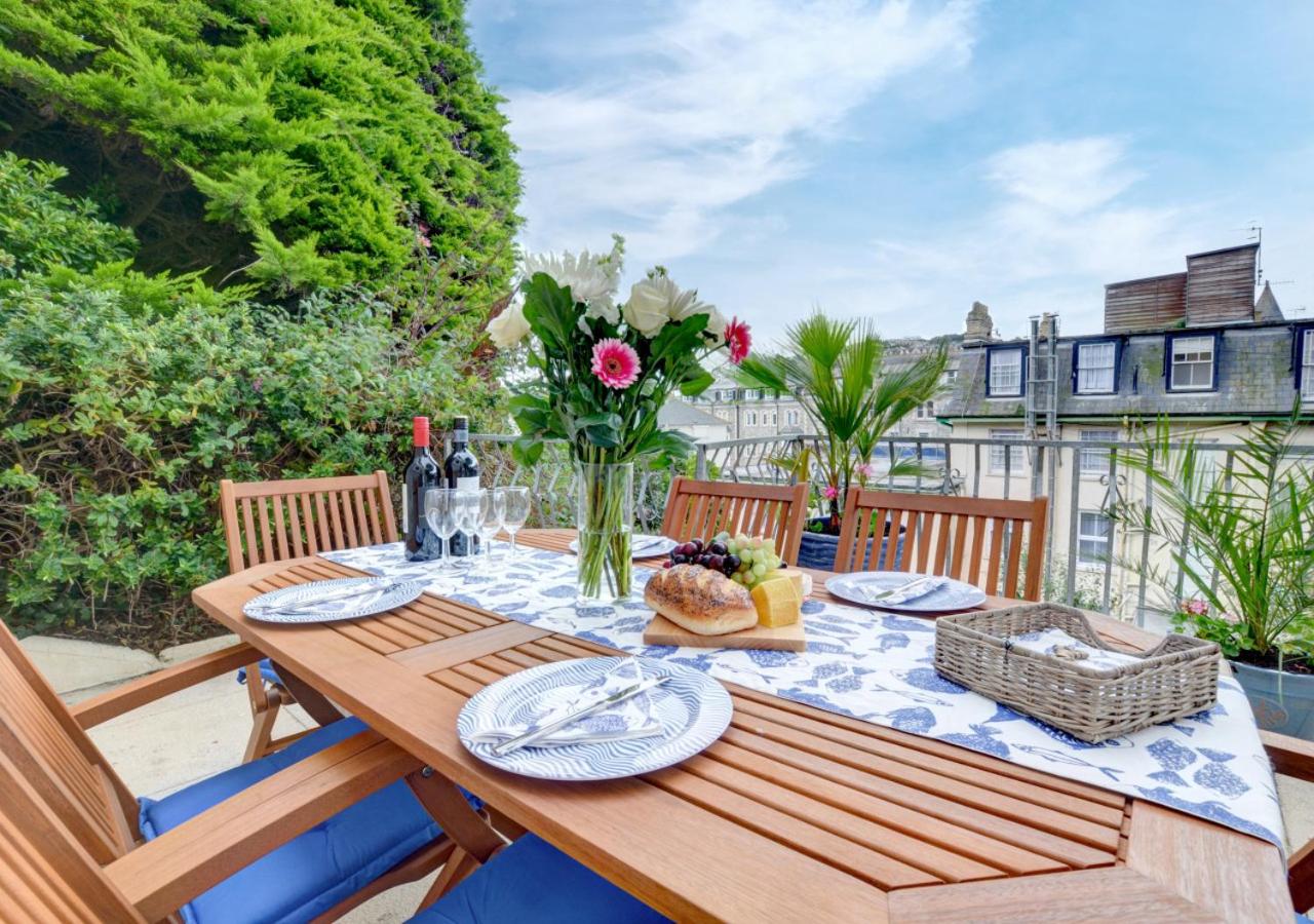 4 Bed in Ilfracombe oc-autumn