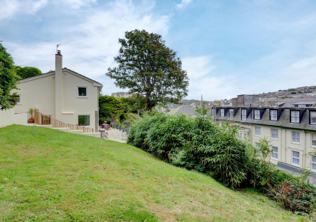 4 Bed in Ilfracombe oc-autumn