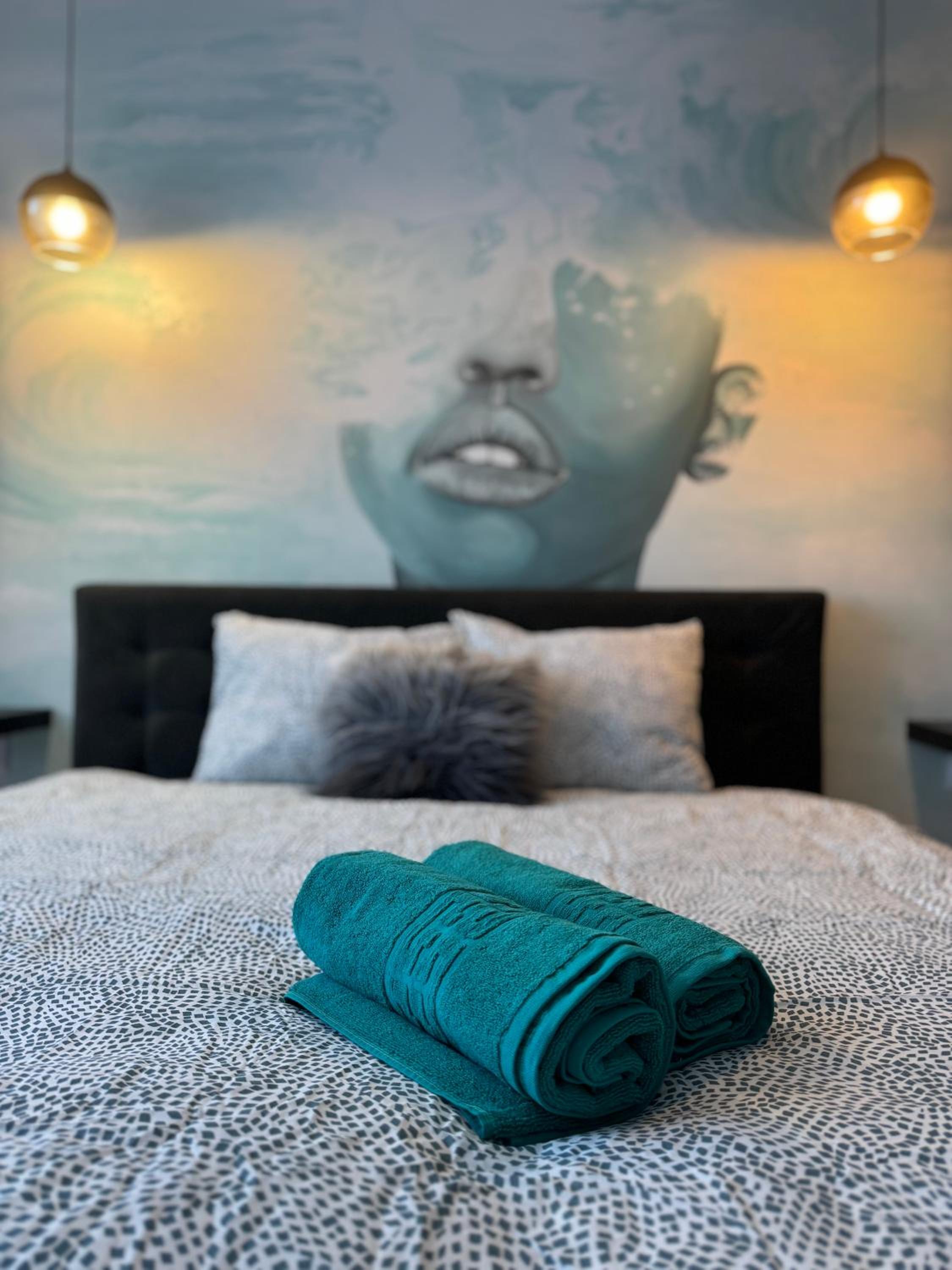 BLACK APARTAMENT