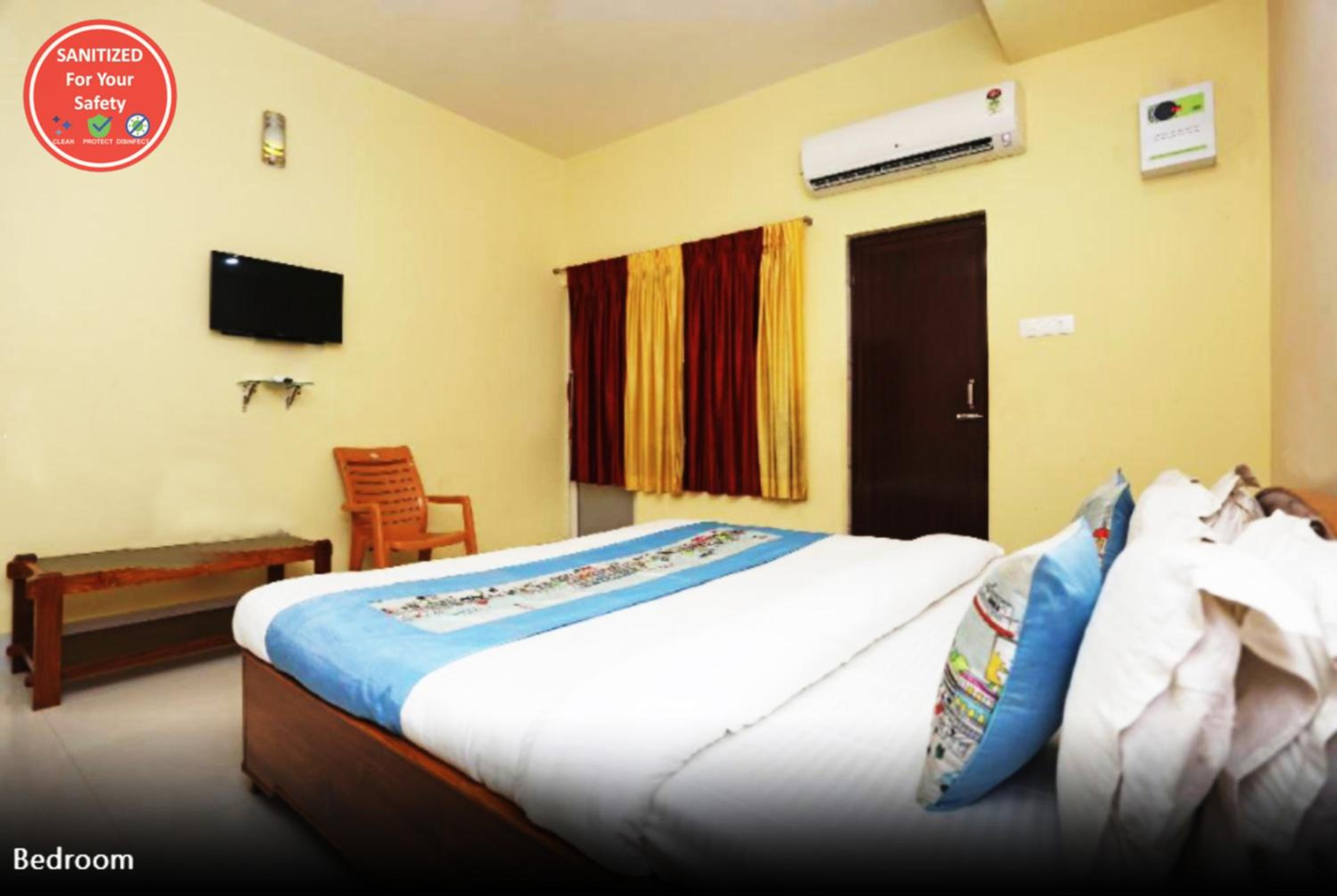 Hotel Silicon Inn - Puri -Near Sea Beach -Lift- Wifi -Restaurant- with Parking- Facilities- By Morservices view 5