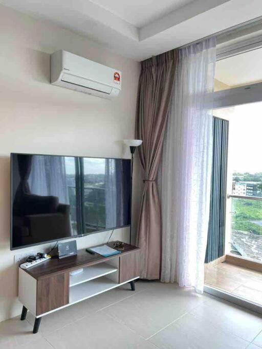 Deluxe Kuching Couple Suite Riverine Kuching photo 3
