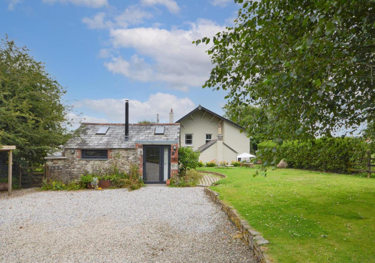 4 Bed in St. Wenn oc-p00886