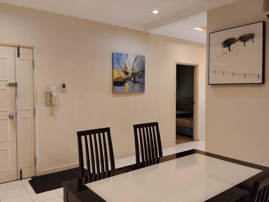 Spacious & Cozy Riverine Getaways photo 3
