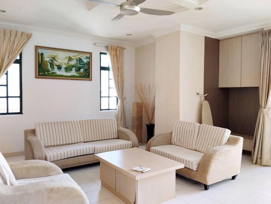 Spacious & Cozy Riverine Getaways photo 6