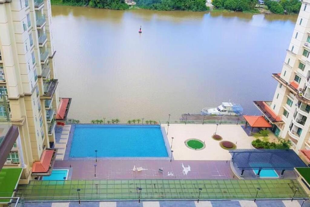 [Netflix] Holiday Getaways Suite@ Riverine Kuching photo 8