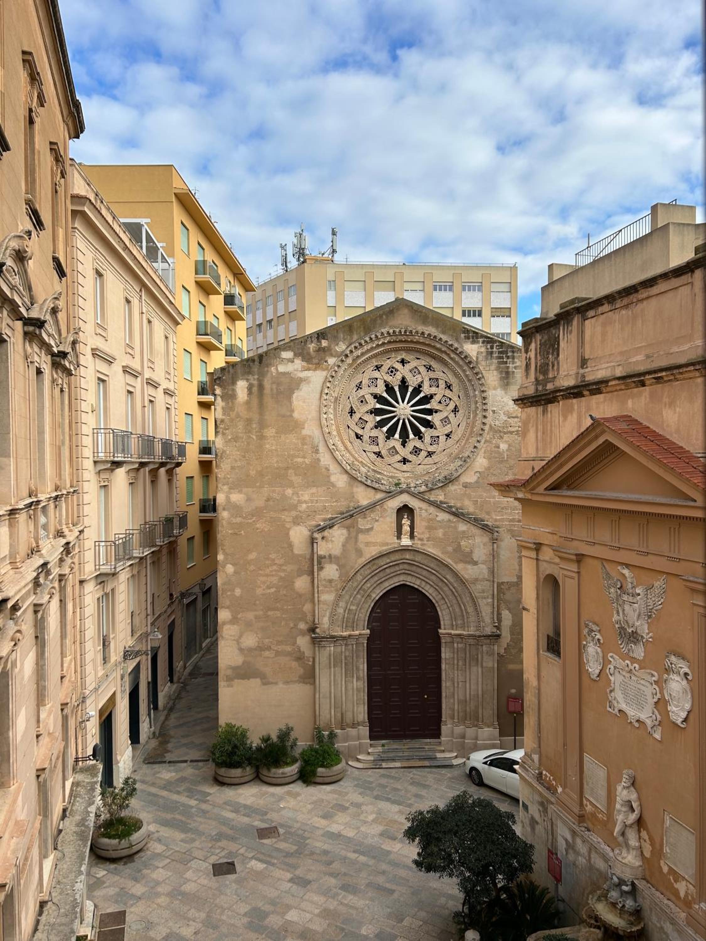 Appartamenti Torrearsa street 35