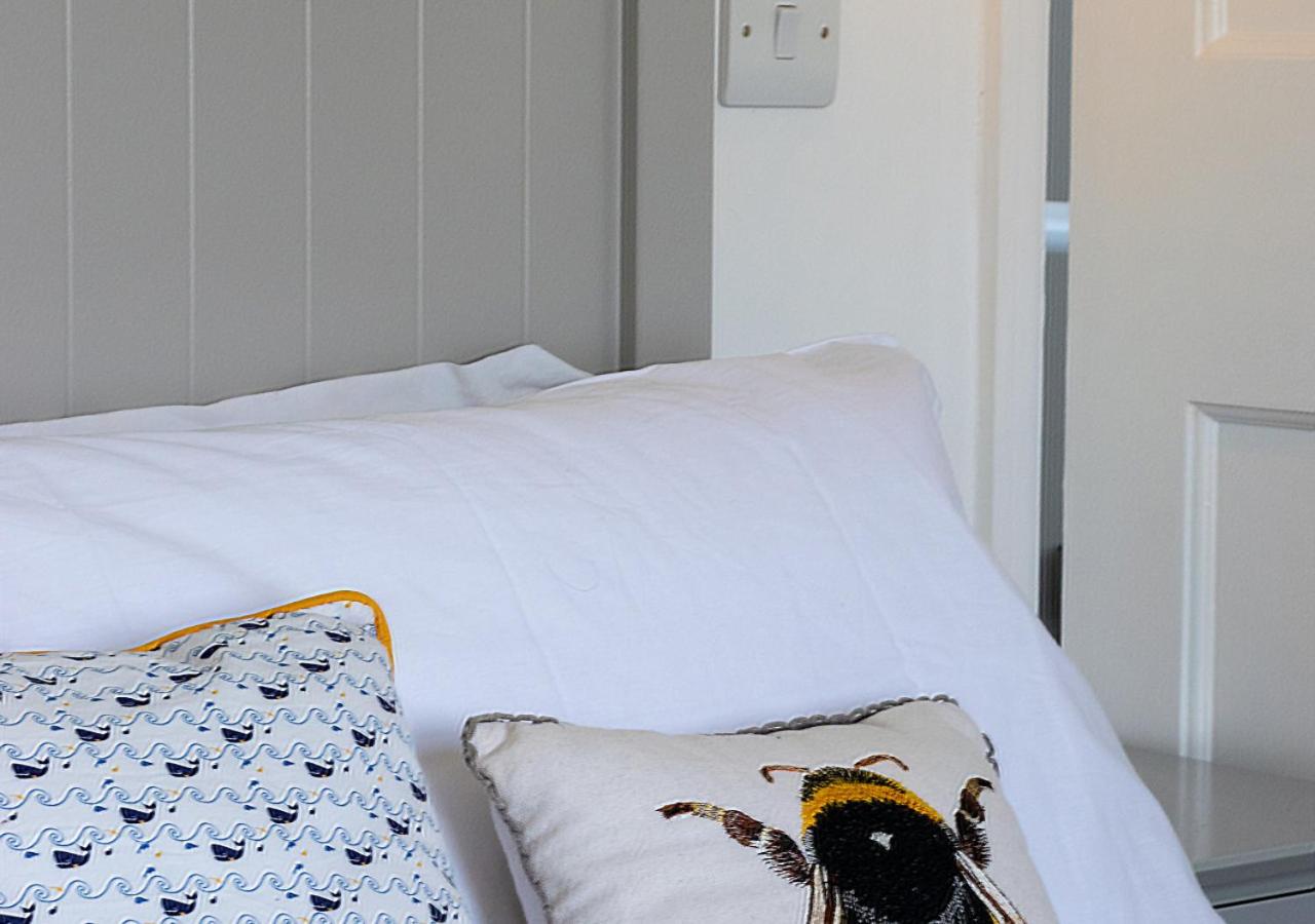 3 Bed in Padstow oc-p00878