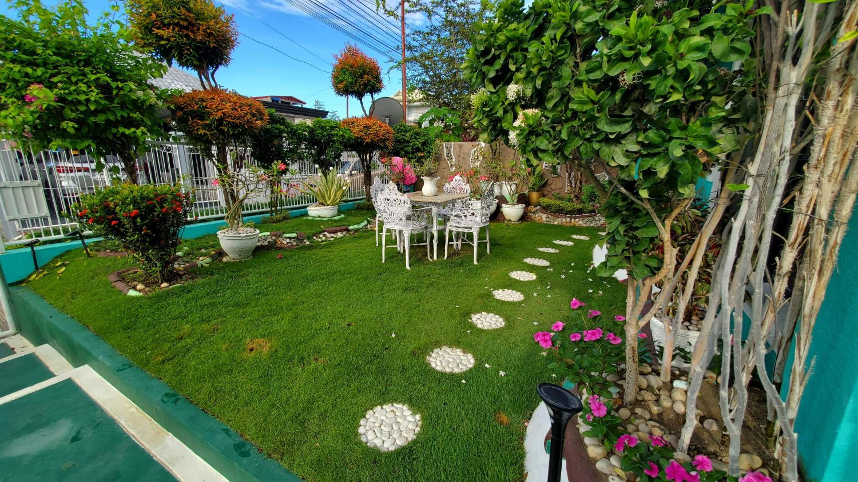 Transient 2-Floors Bedroom & Bathroom near DVO Airport view 4