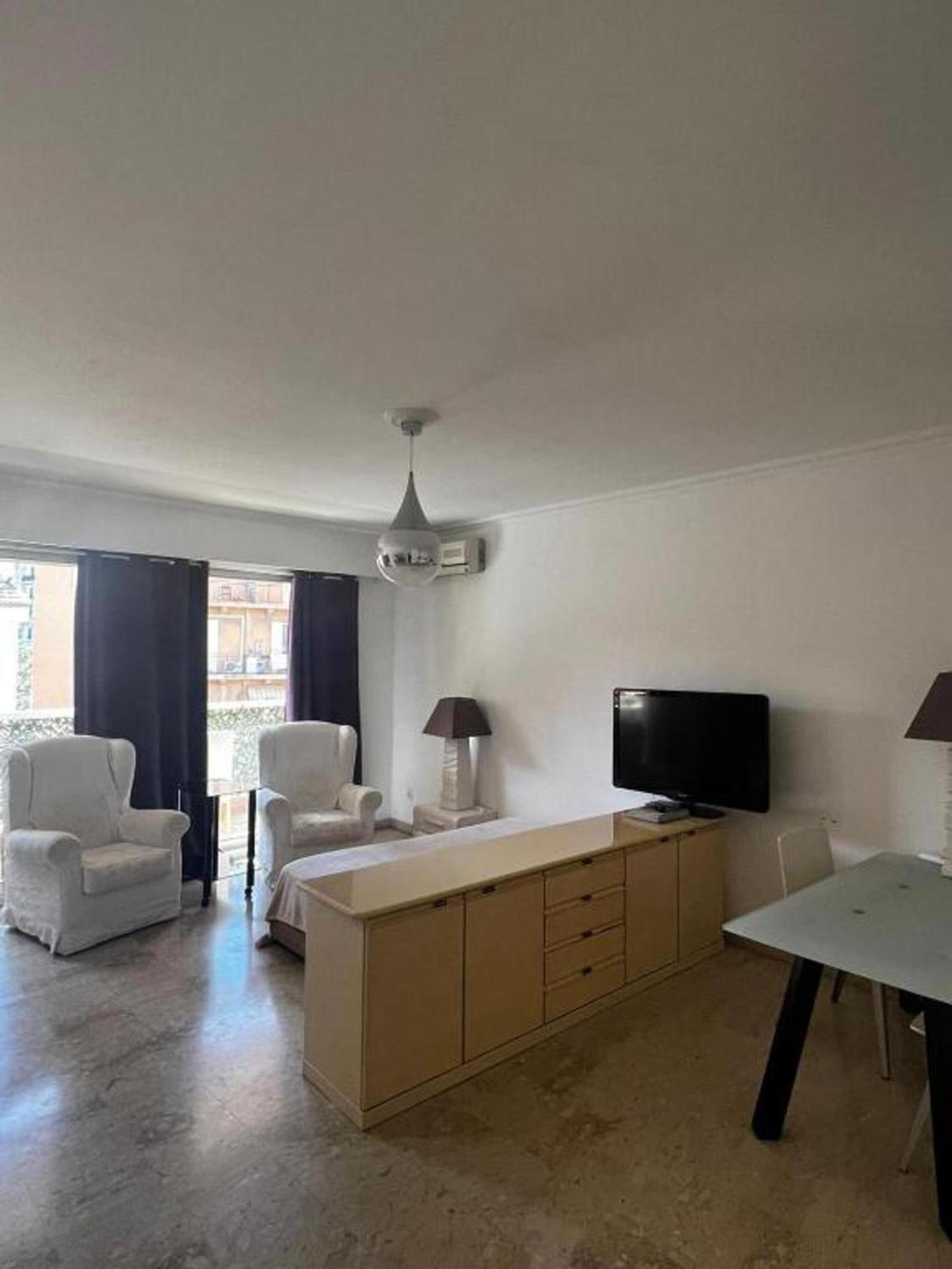 Monte Carlo Vacations - Large Studio 907 near Monte Carlo Casino Monaco - Property Image 3