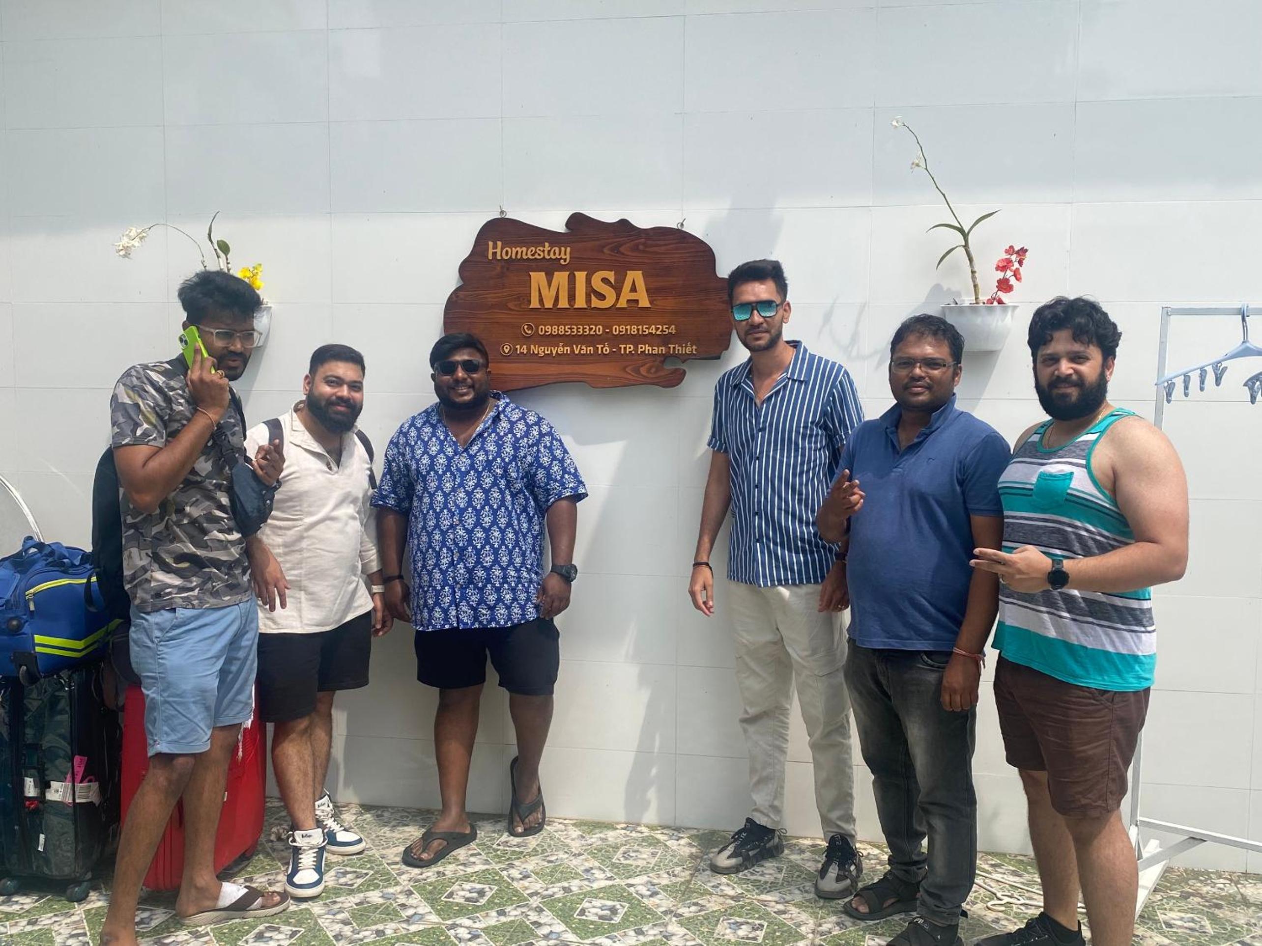 Villa sân vườn Misa