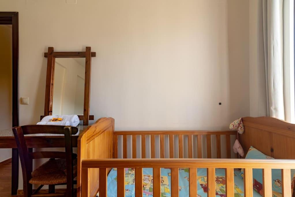 Agapi's Seaside Apt in Heraklion