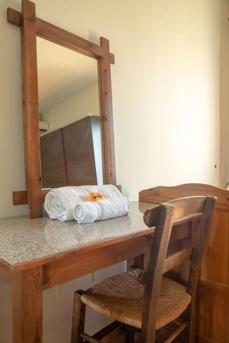 Agapi's Seaside Apt in Heraklion