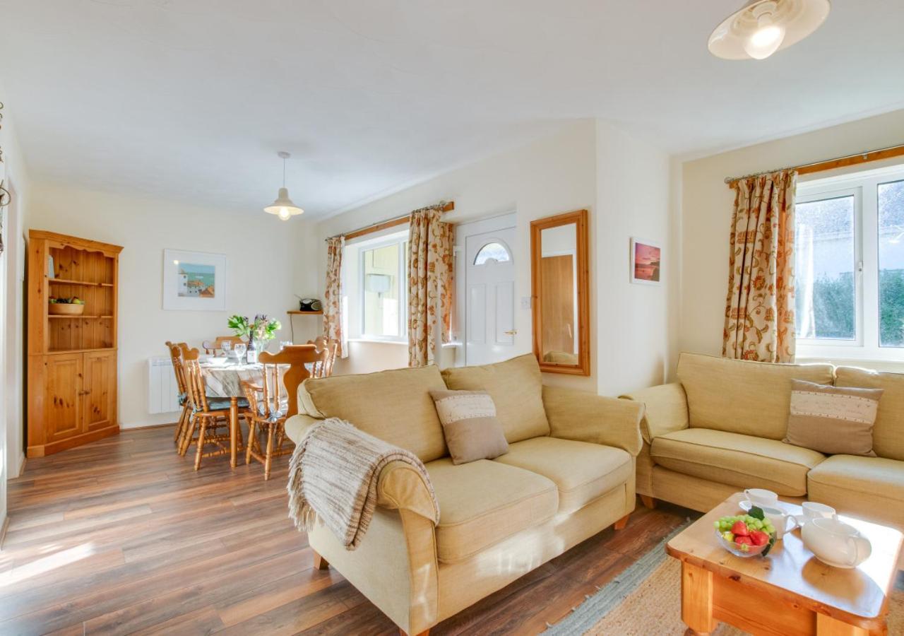 3 Bed in Padstow oc-p00105