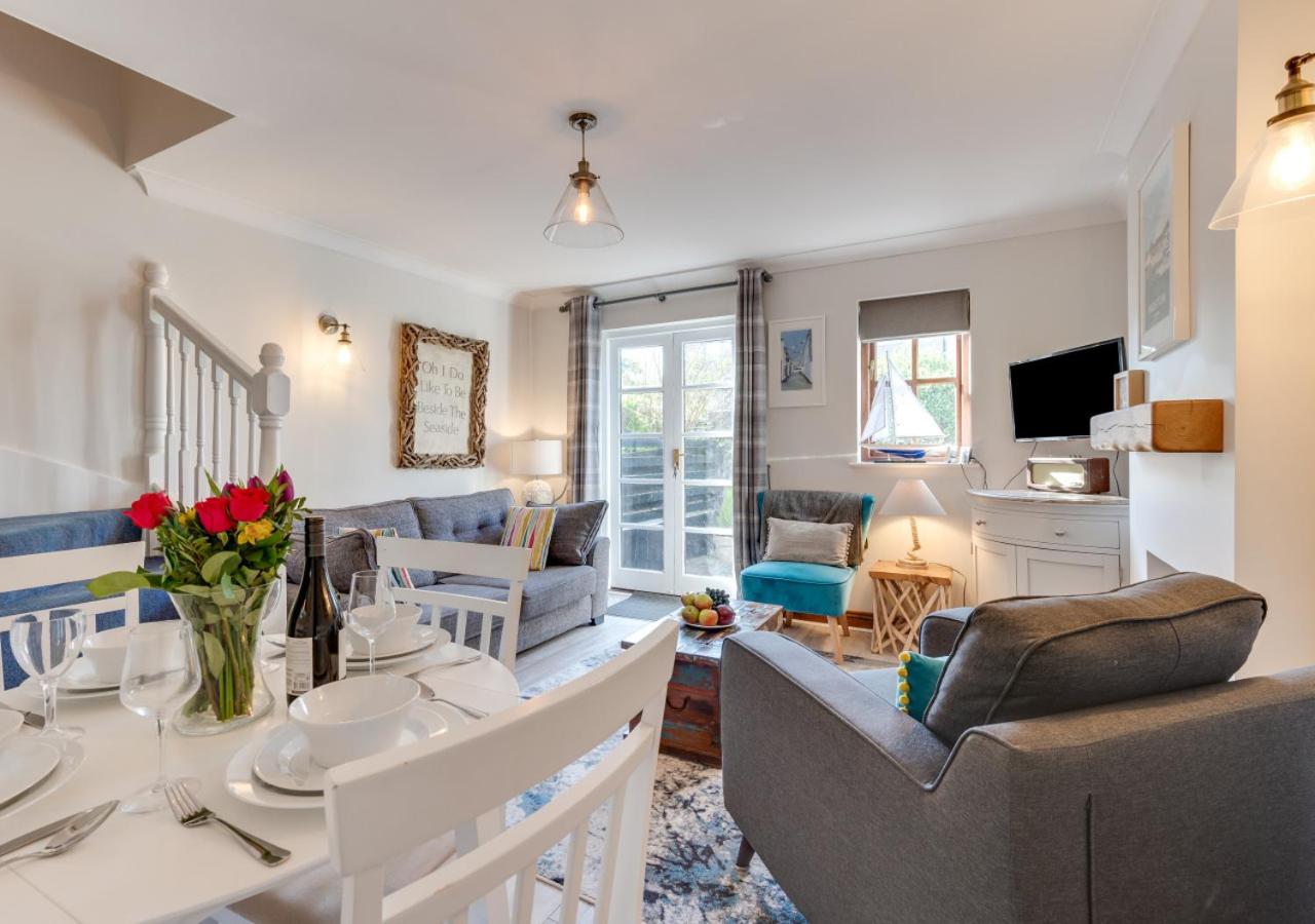 2 Bed in Padstow oc-p00424