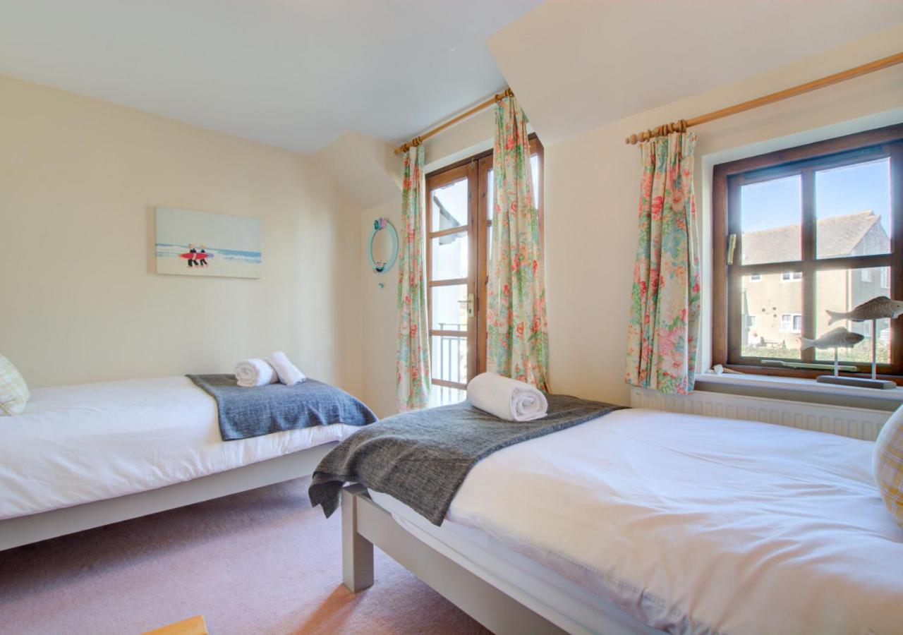 2 Bed in Padstow oc-p00424