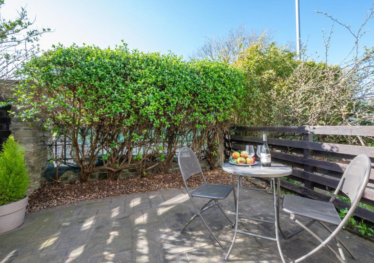 2 Bed in Padstow oc-p00424