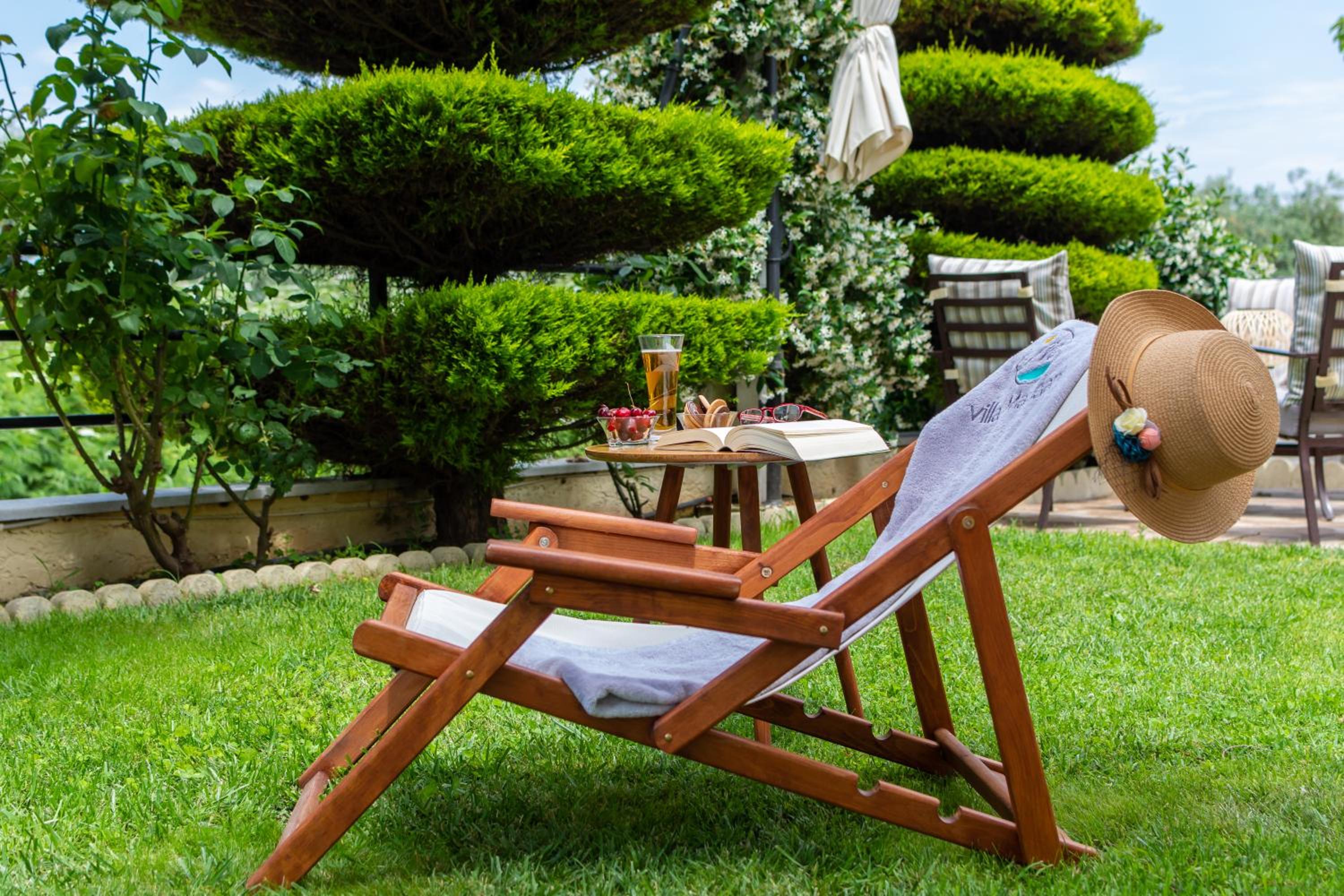 Mandani Villa Luxury Apartments