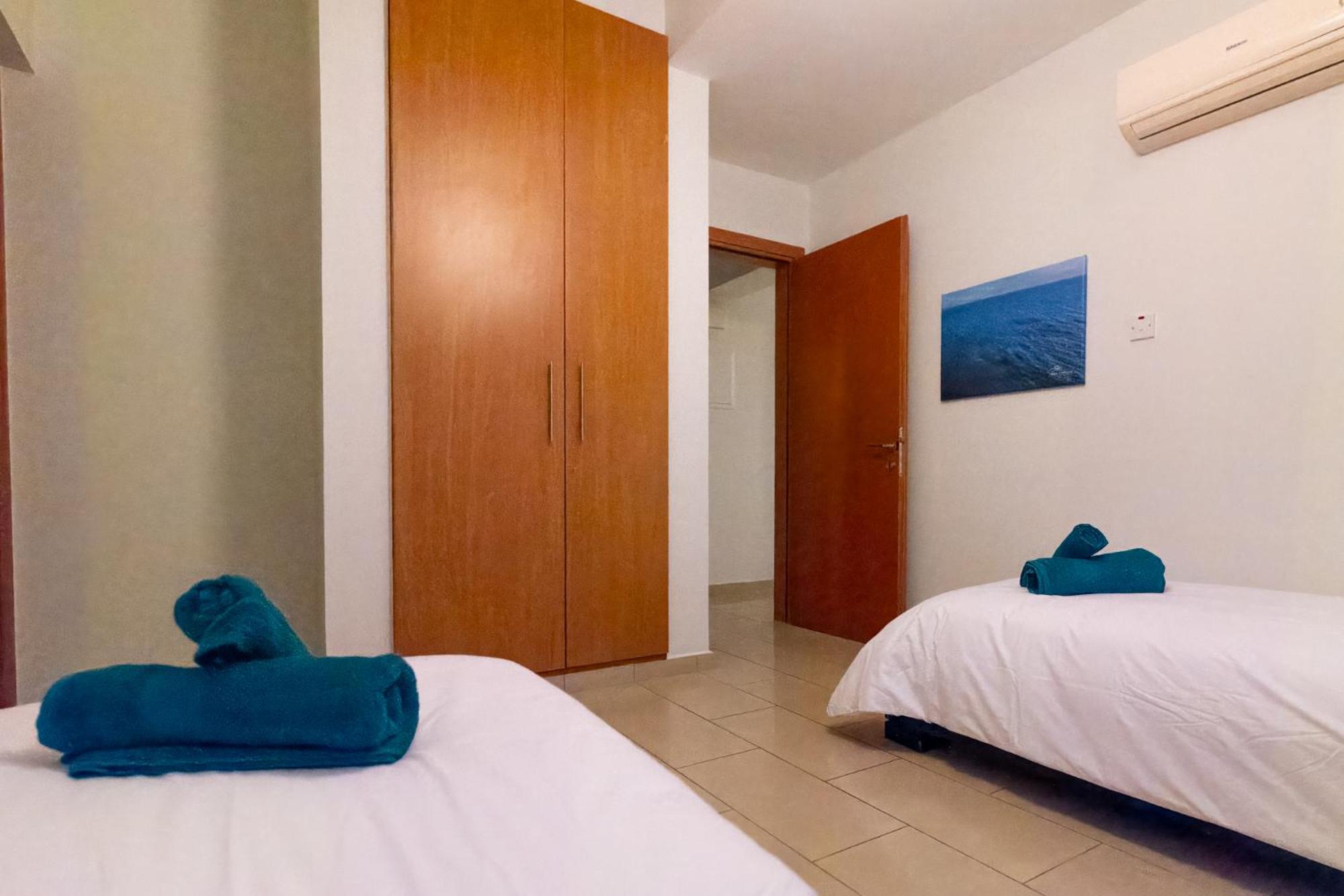 Nefeli Blue-Horizon 2B, Pool, Suites, Big Balconies