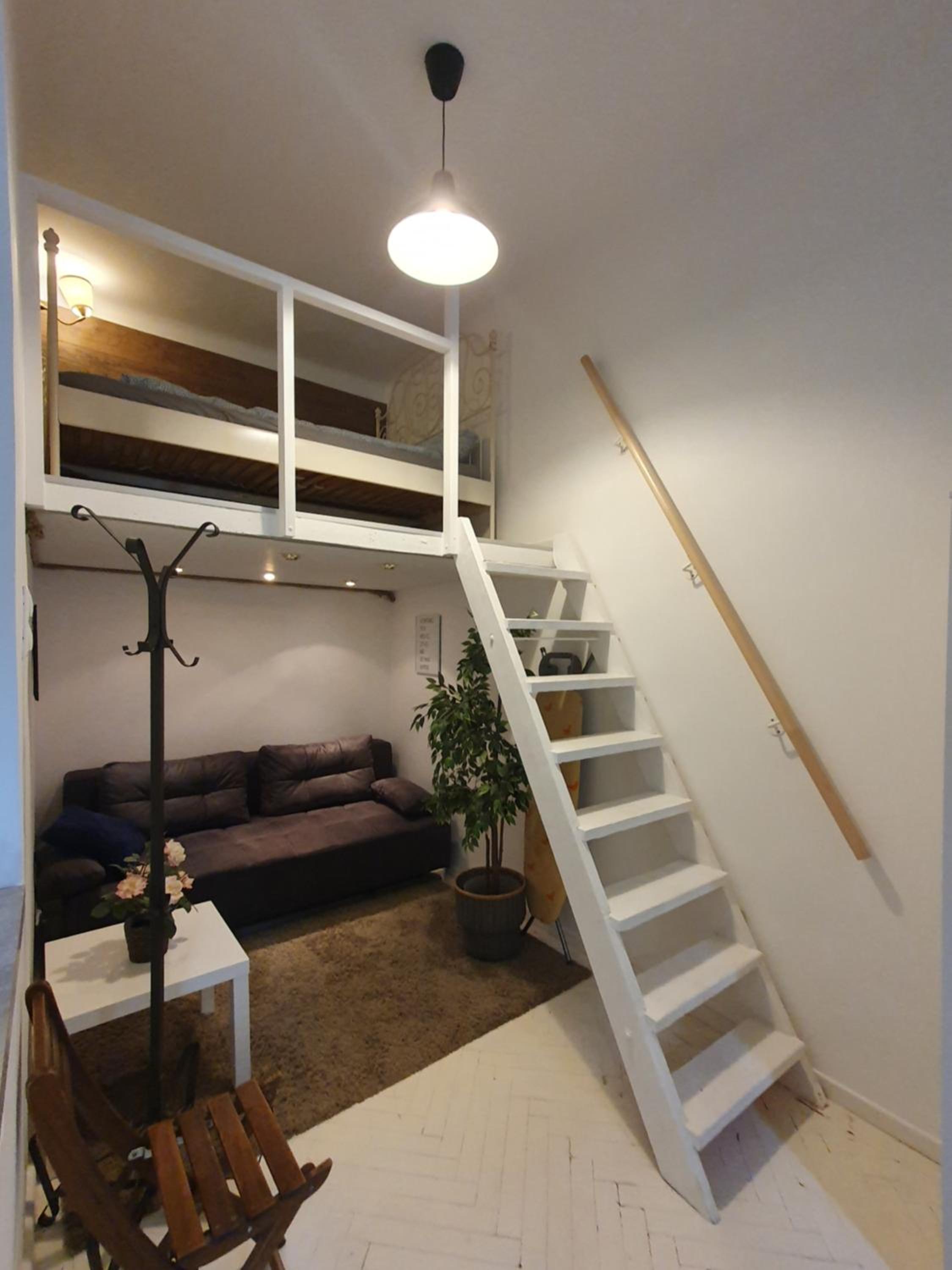 Cozy studio apartment with Air condition view 4