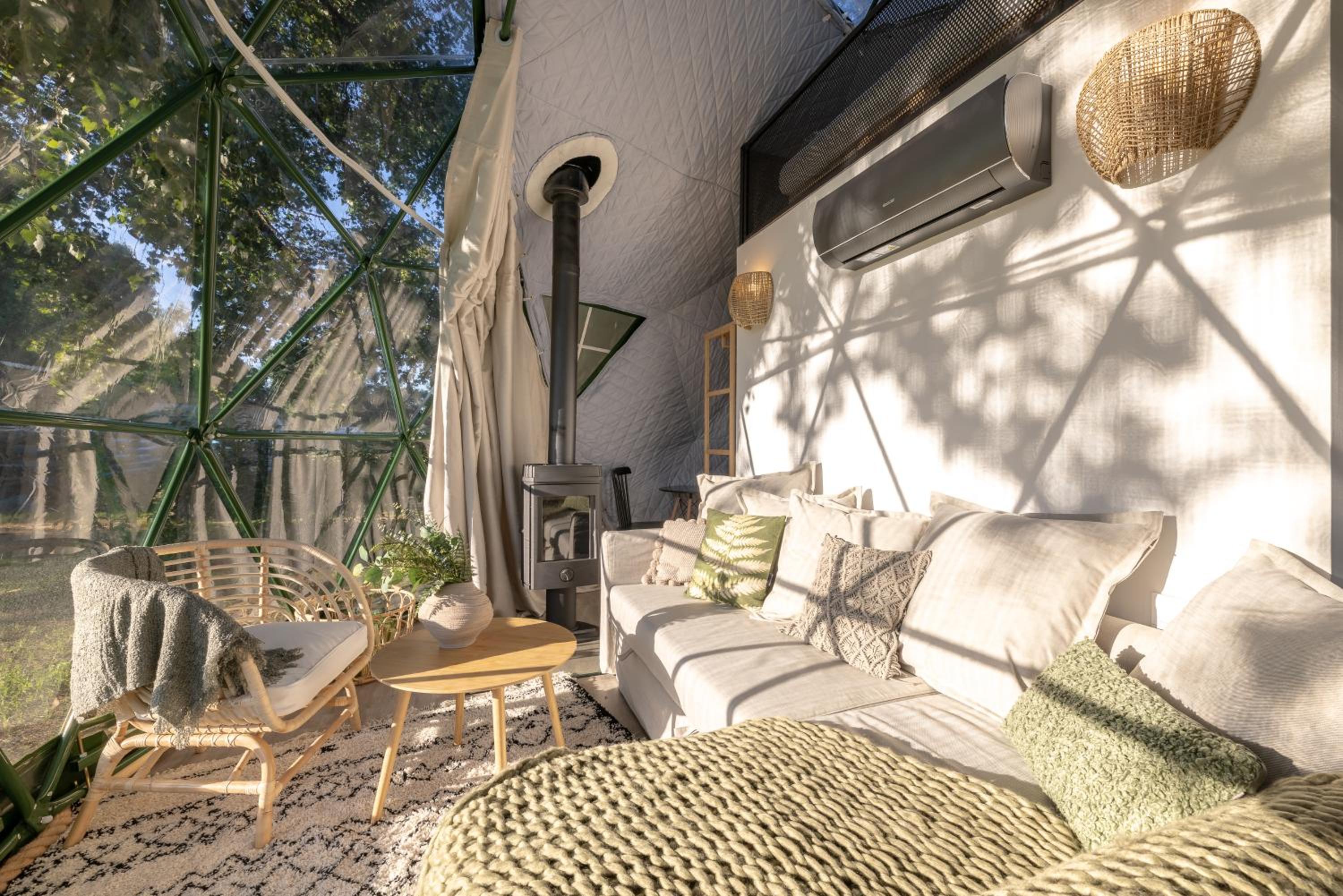 Unique Escape Glamping in the Heart of Prague with Hot Tub and Vysehrad Castle View
