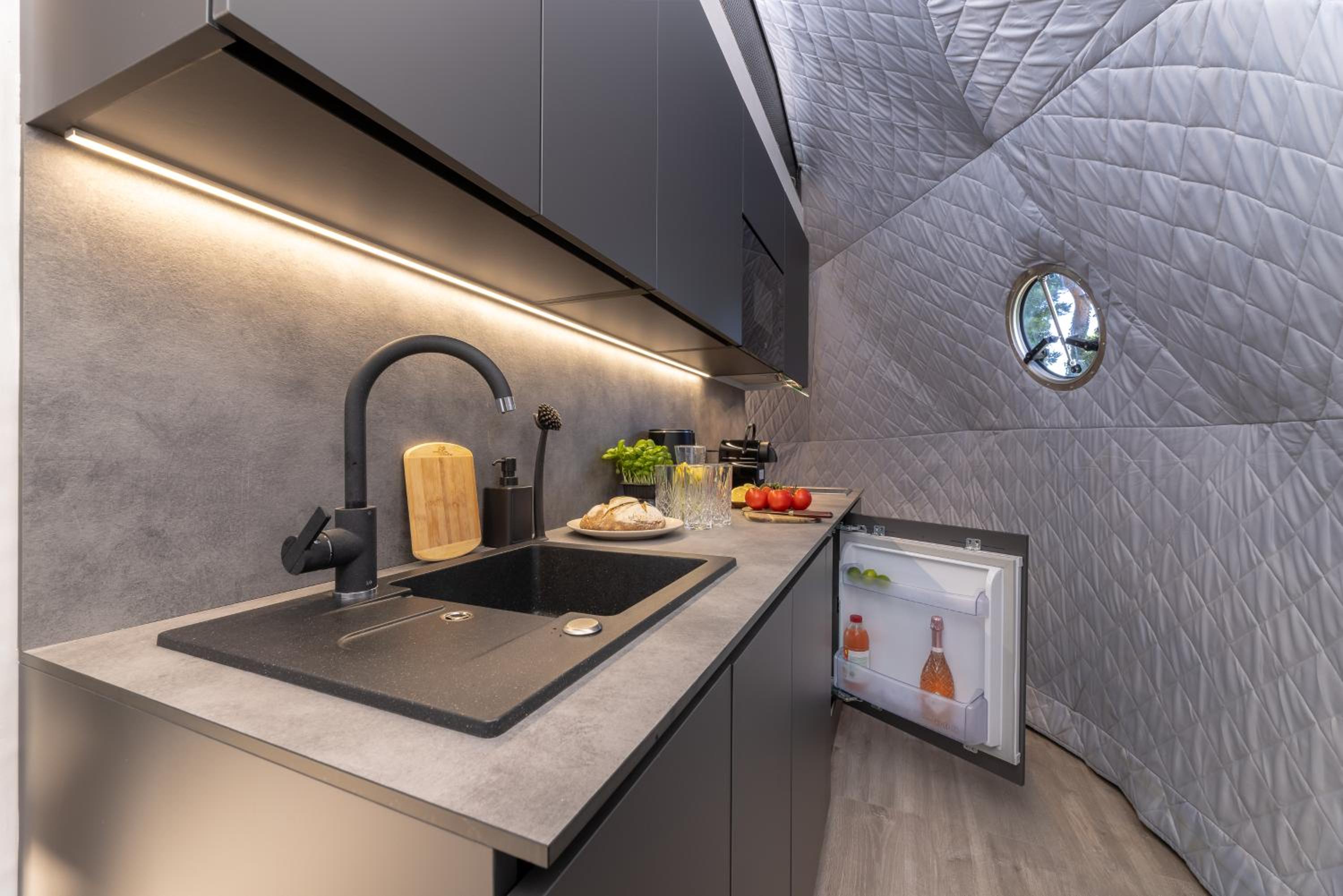 Unique Escape Glamping in the Heart of Prague with Hot Tub and Vysehrad Castle View