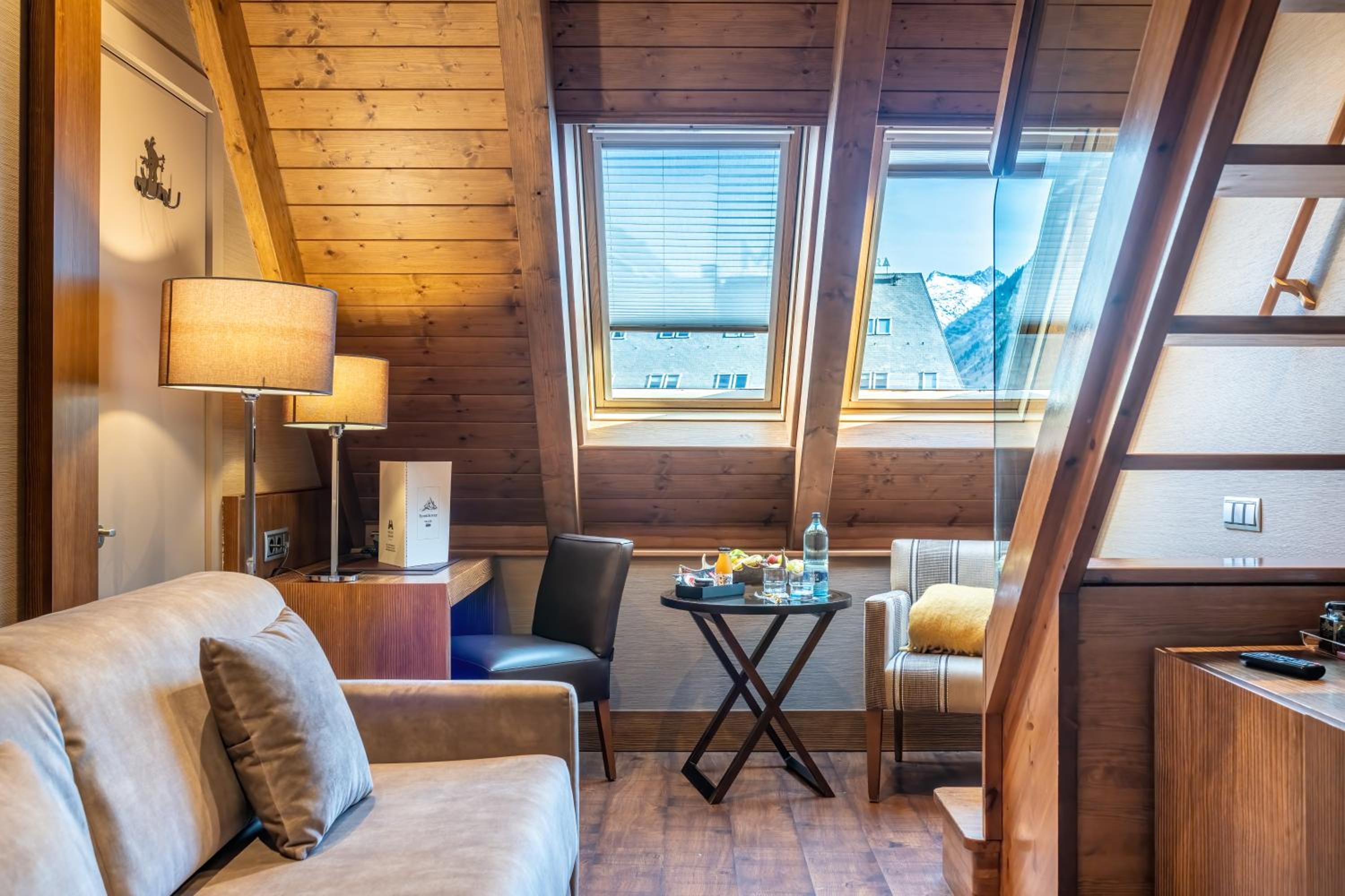 Hotel Val de Neu G.L.