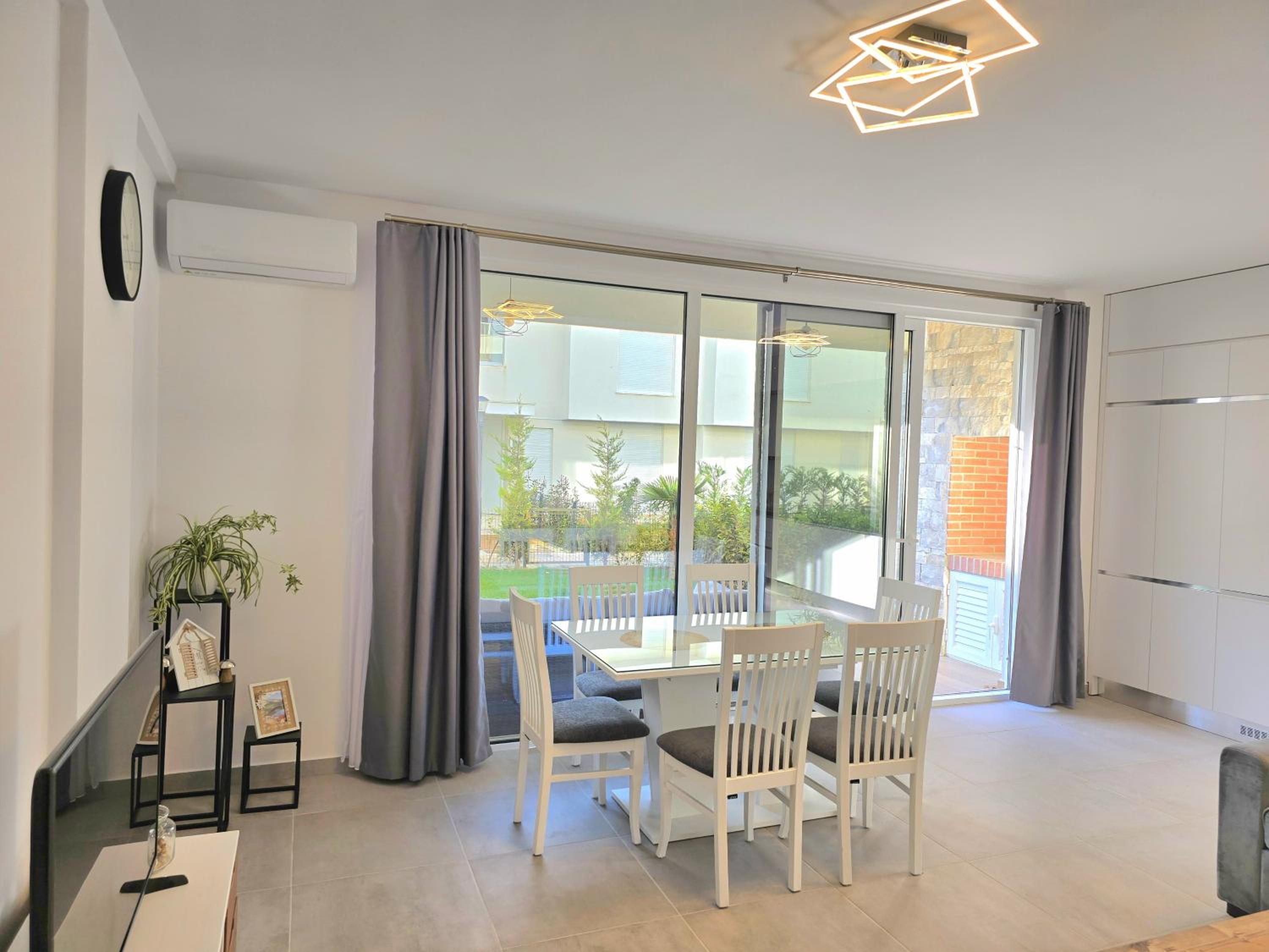 San Pietro Garden Apartment - 299