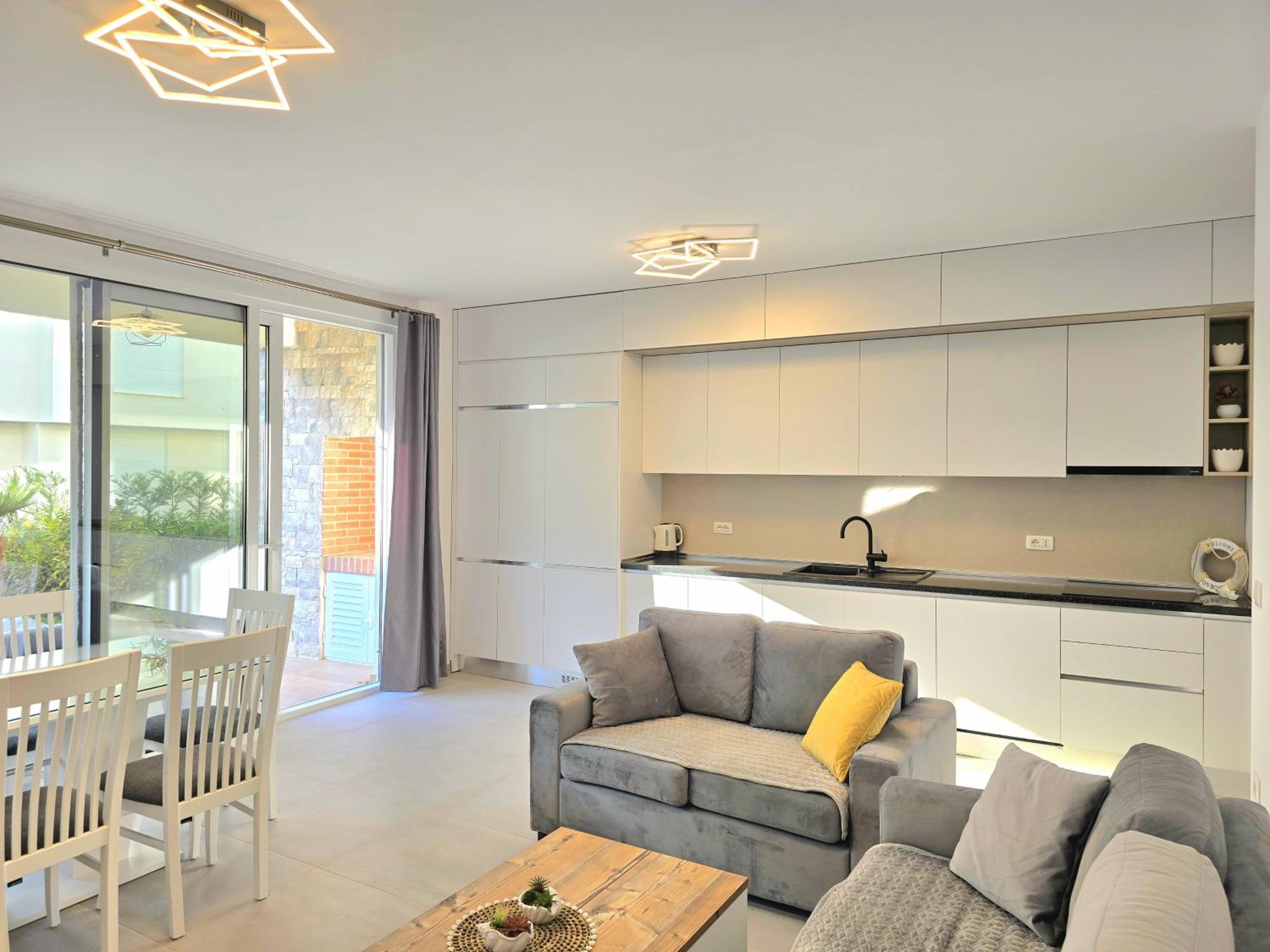 San Pietro Garden Apartment - 299