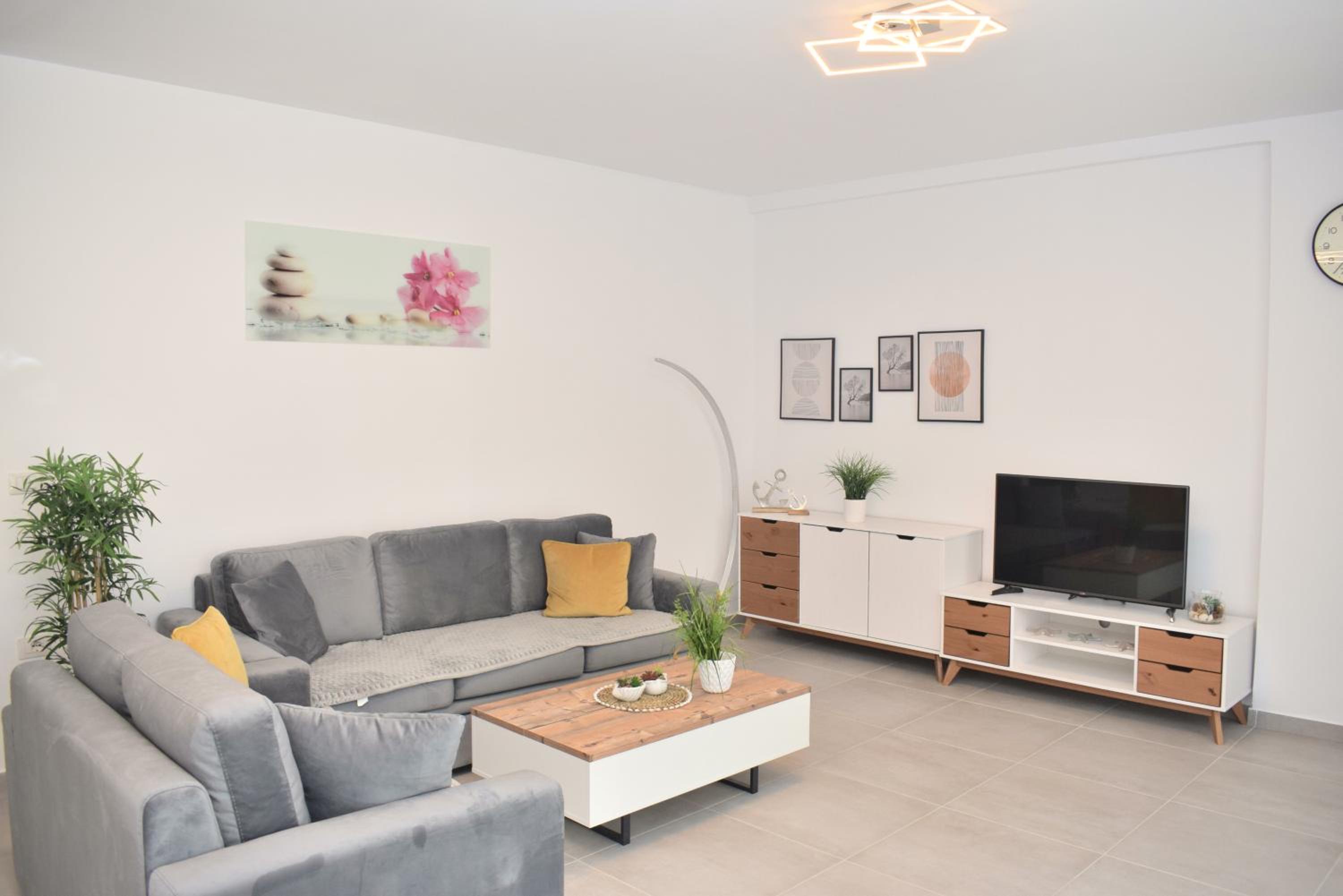San Pietro Garden Apartment - 299
