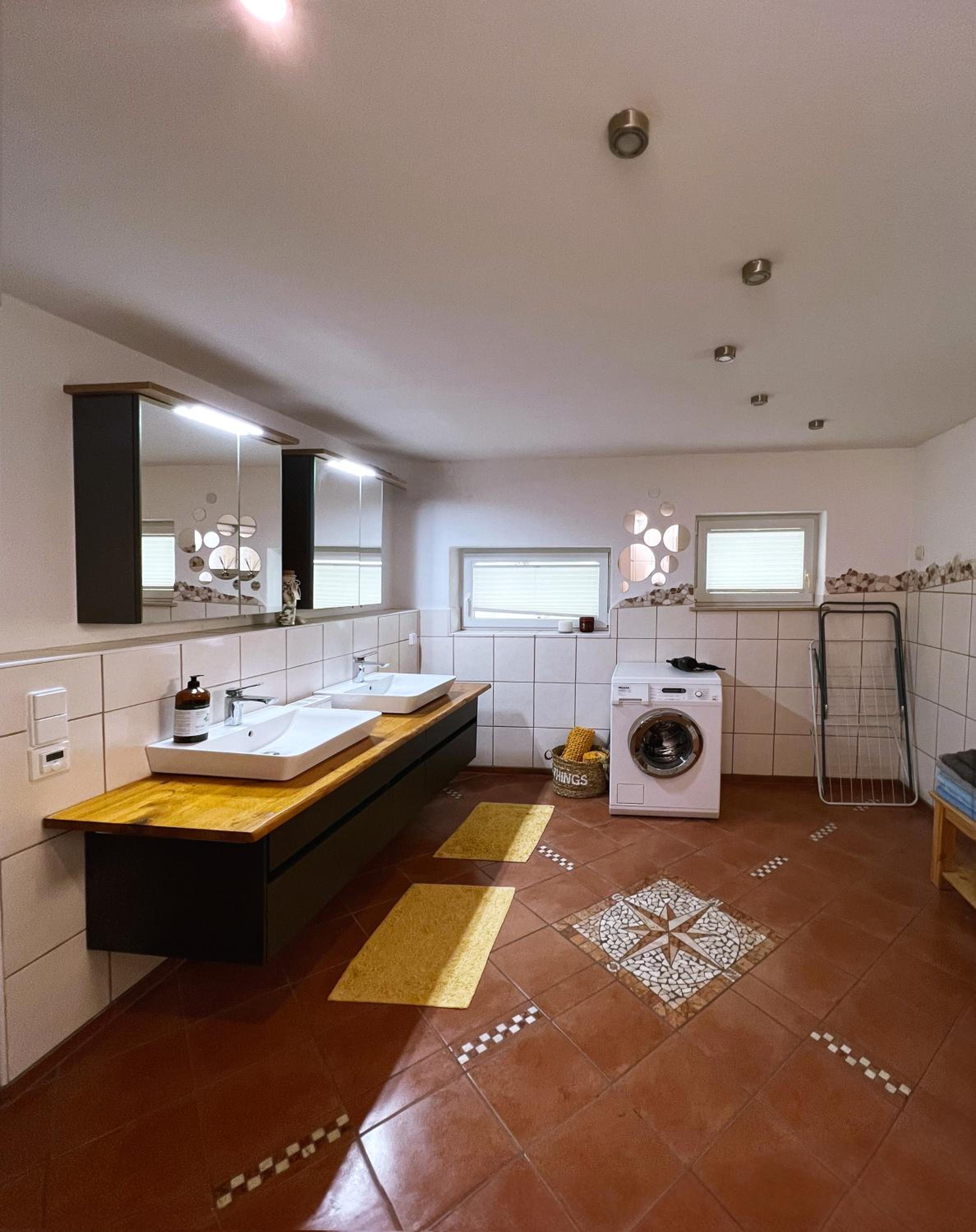 Haus am Berzdorfer See - 3 Schlafzimmer - ganzes Haus zur Alleinnutzung - Terrasse - hochwertige Ausstattung
