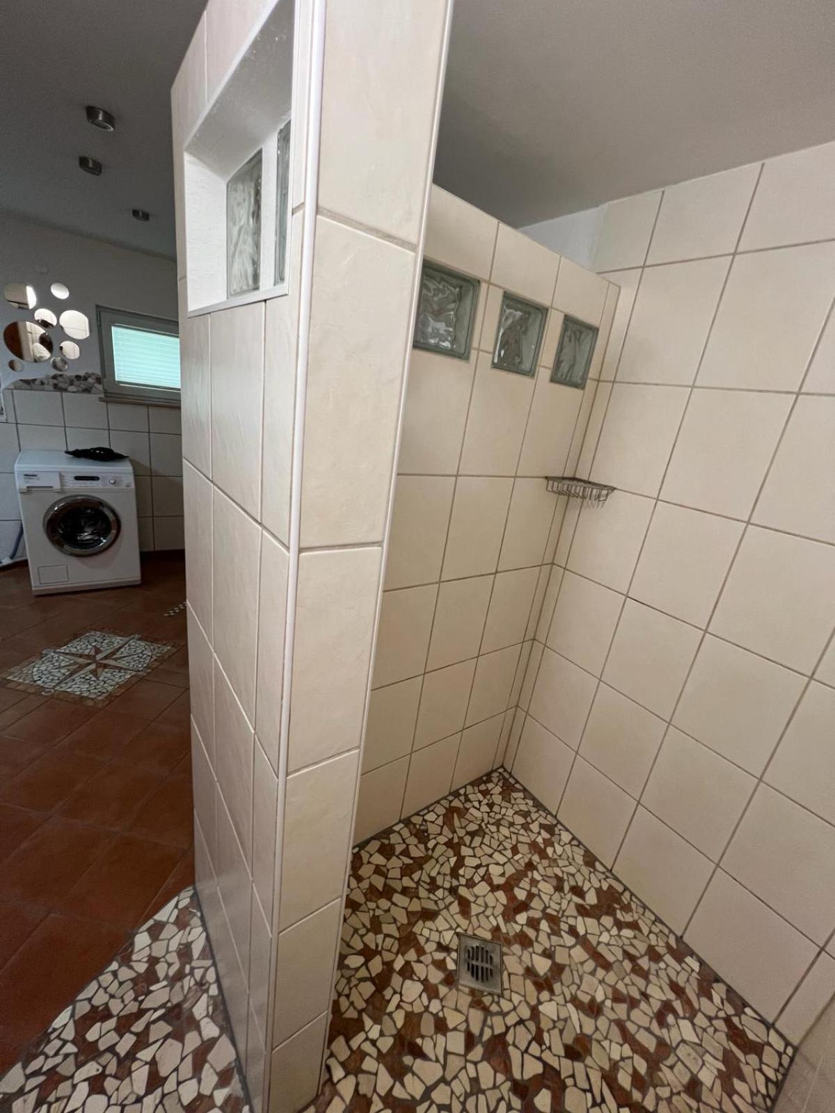 Haus am Berzdorfer See - 3 Schlafzimmer - ganzes Haus zur Alleinnutzung - Terrasse - hochwertige Ausstattung