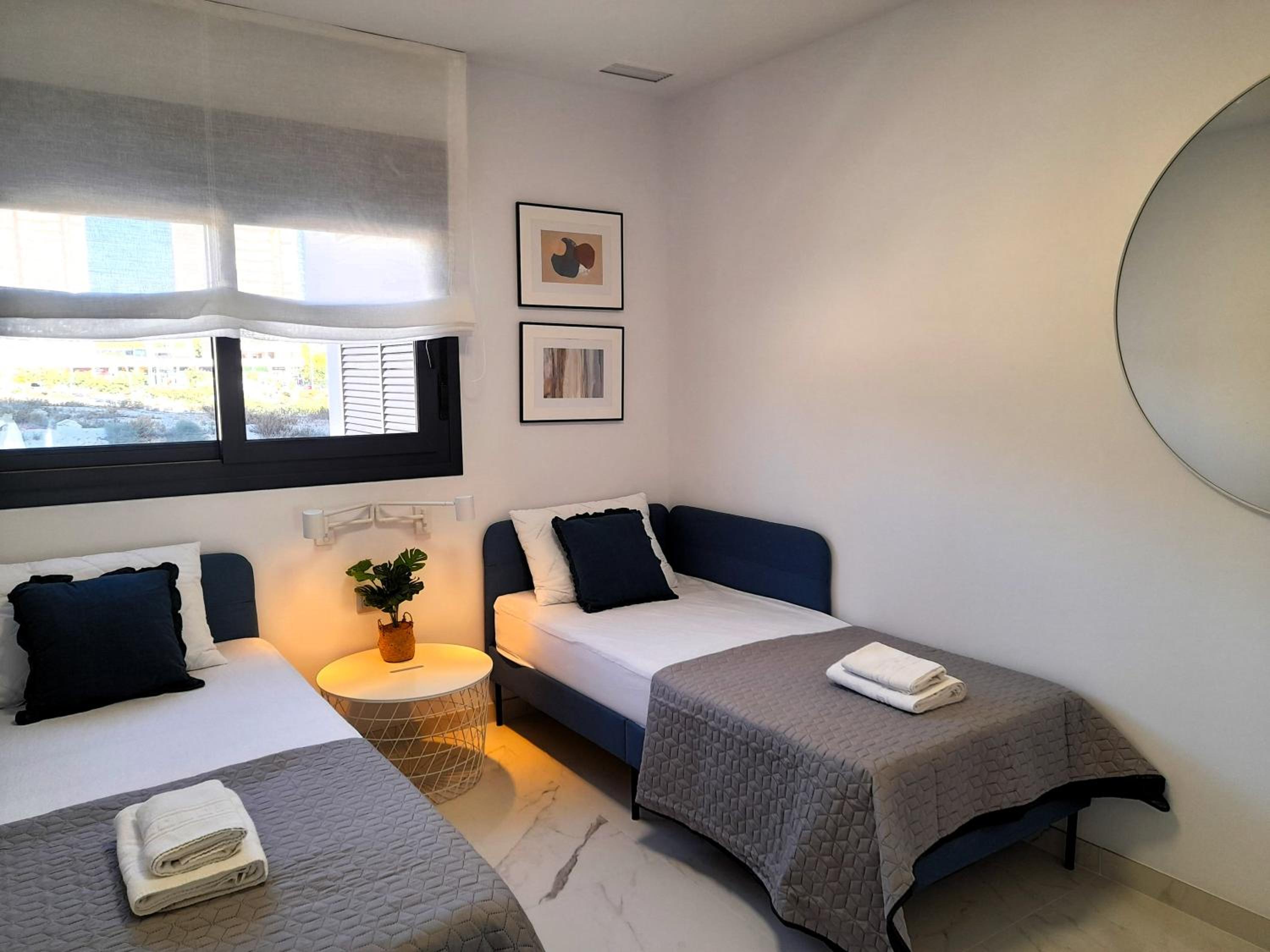 Sunset Cliffs 3 bedrooms apartment